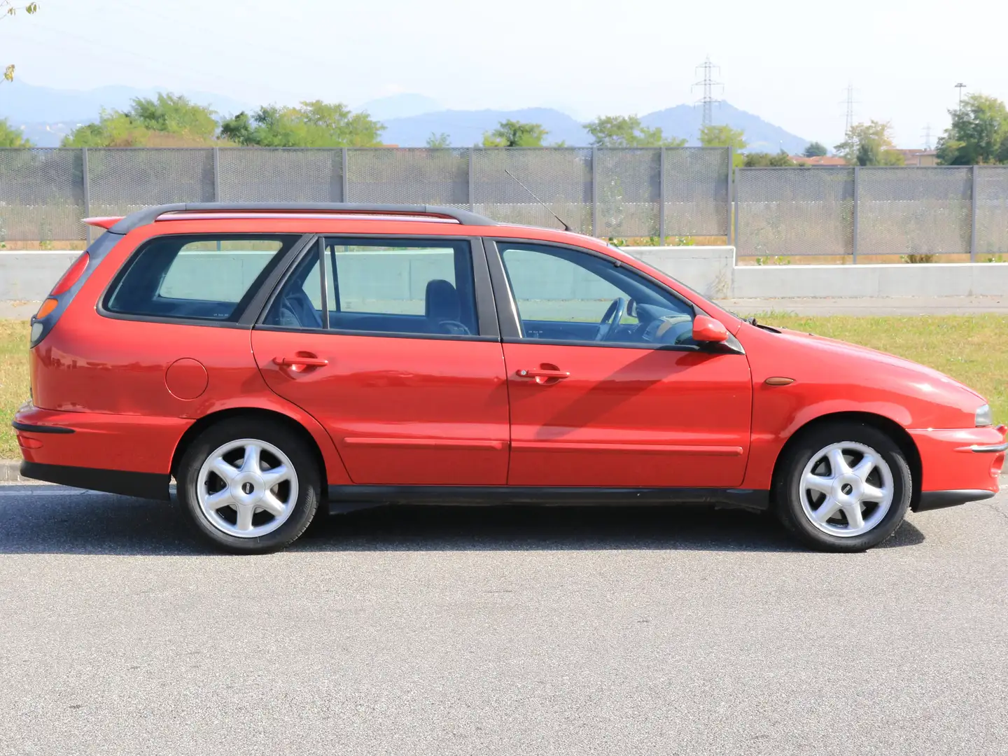 Fiat Marea Fiat Marea WE 2000 benzina 150CV 5Cil 20V Storica Красный - 1