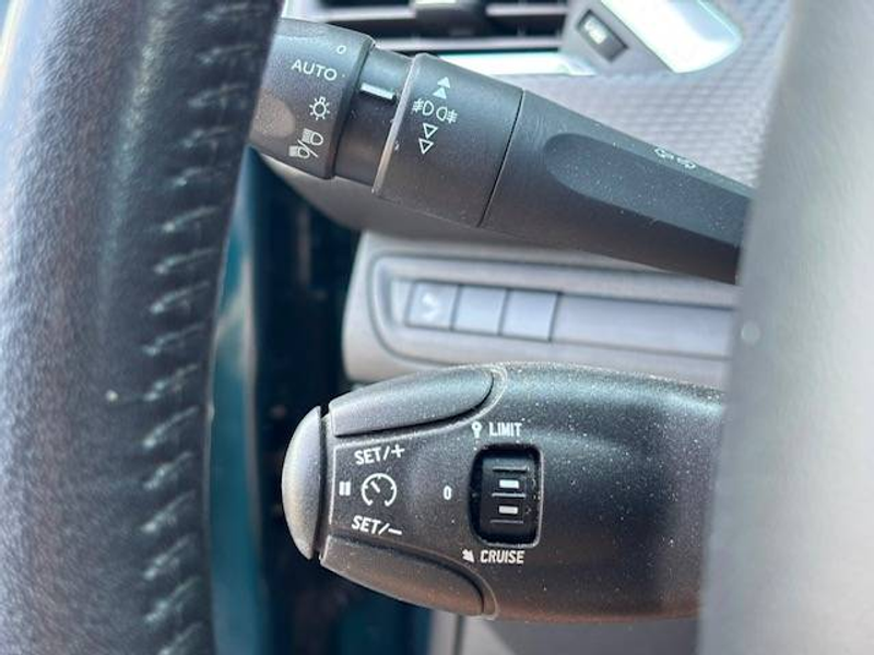 Peugeot 2008 Navigatie/cruise controle/automatisch airco — photo 15