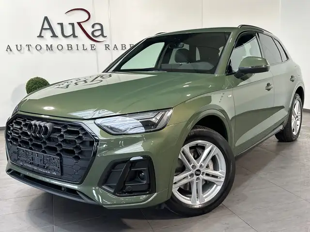 Audi Q5 view 2