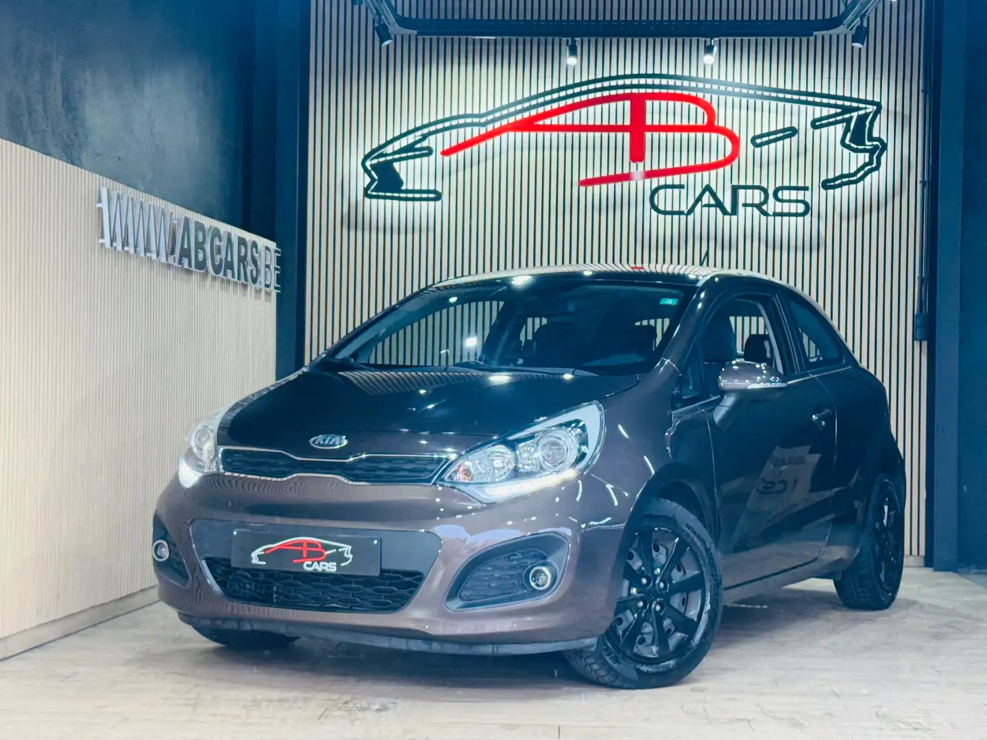 Kia Rio 1.4i * GARANTIE 12 MOIS * Brun - 1