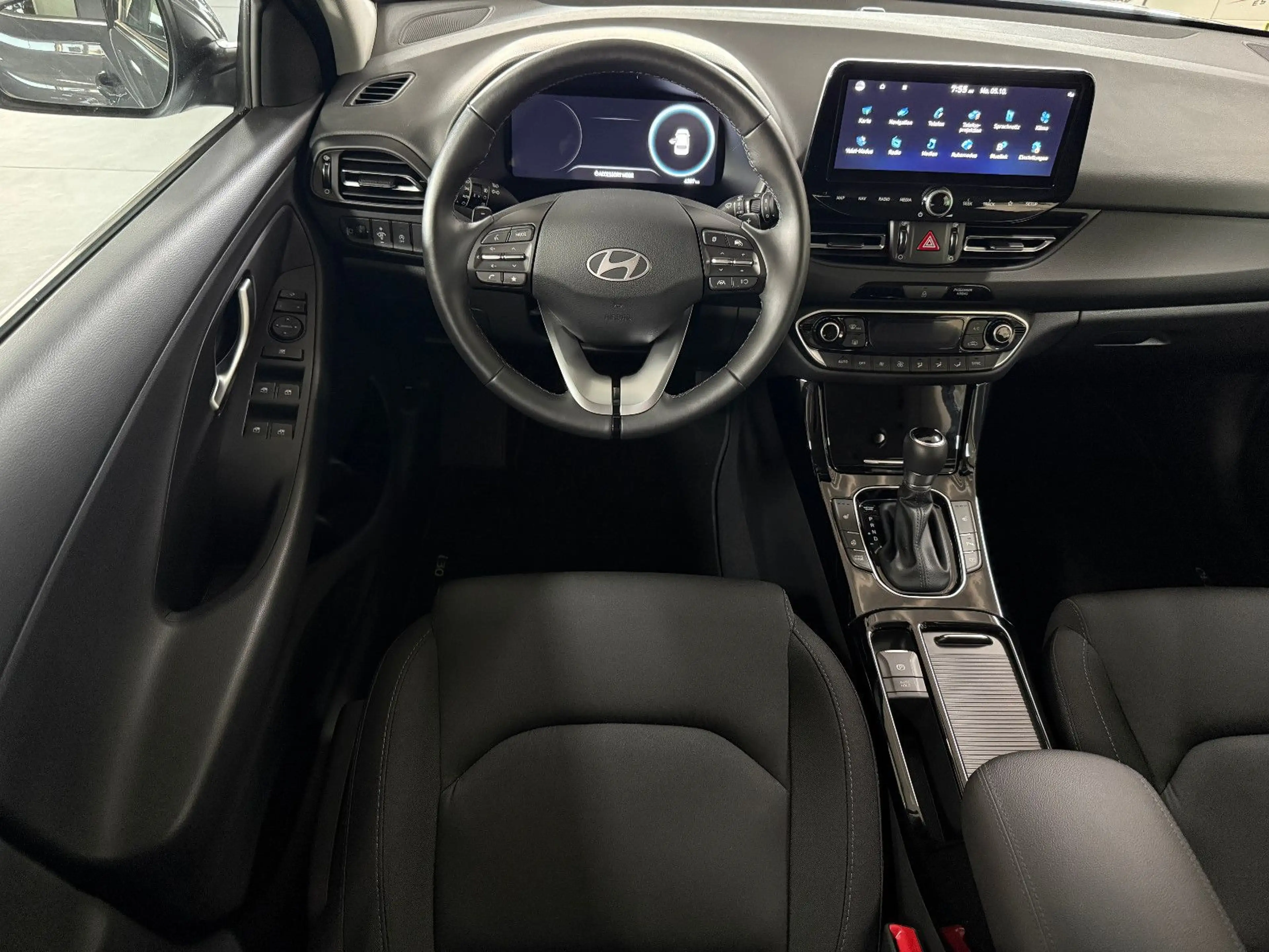 Hyundai i30 1.0 T-GDI Kombi DCT +Navi+SHZ+LED+Kamera+ — photo 12