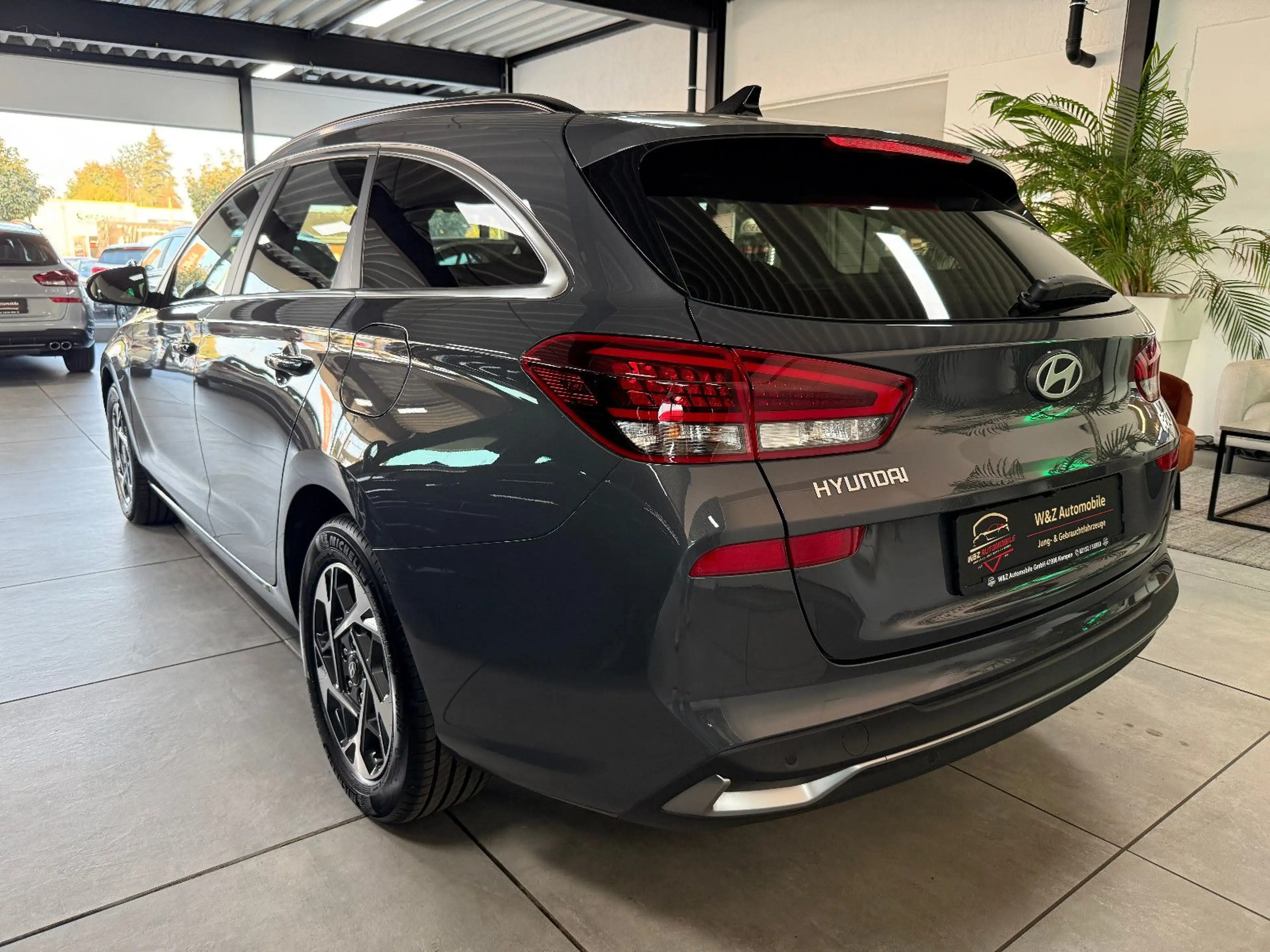 Hyundai i30 1.0 T-GDI Kombi DCT +Navi+SHZ+LED+Kamera+ — photo 6