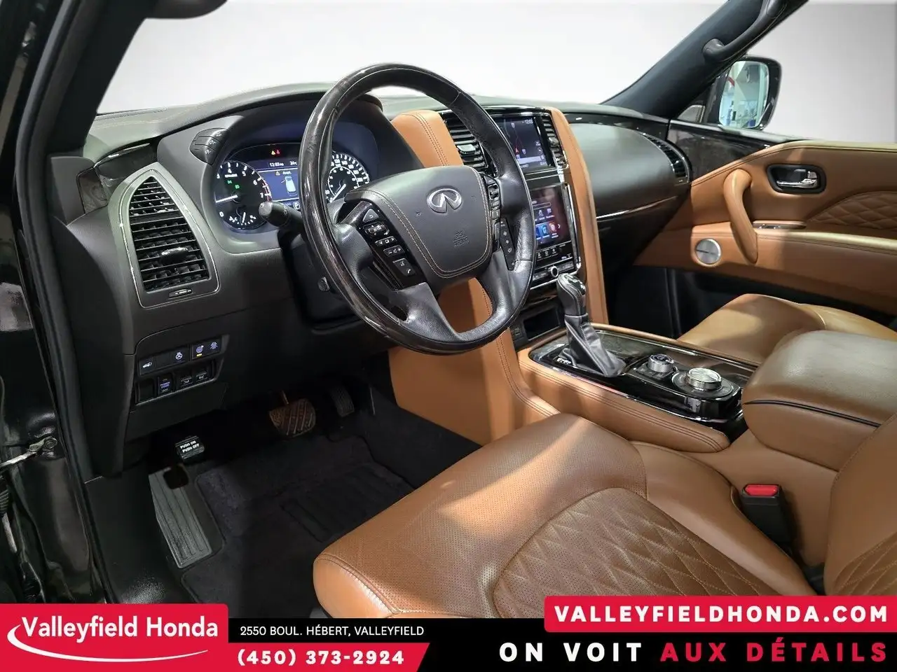 Infiniti QX80 снимка Infiniti QX80