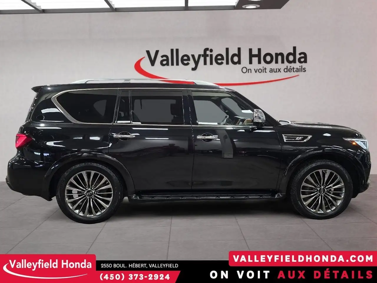 Infiniti QX80 снимка Infiniti QX80