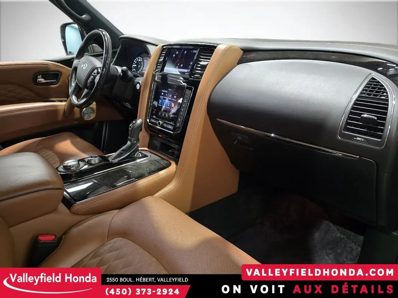 Infiniti QX80 снимка Infiniti QX80