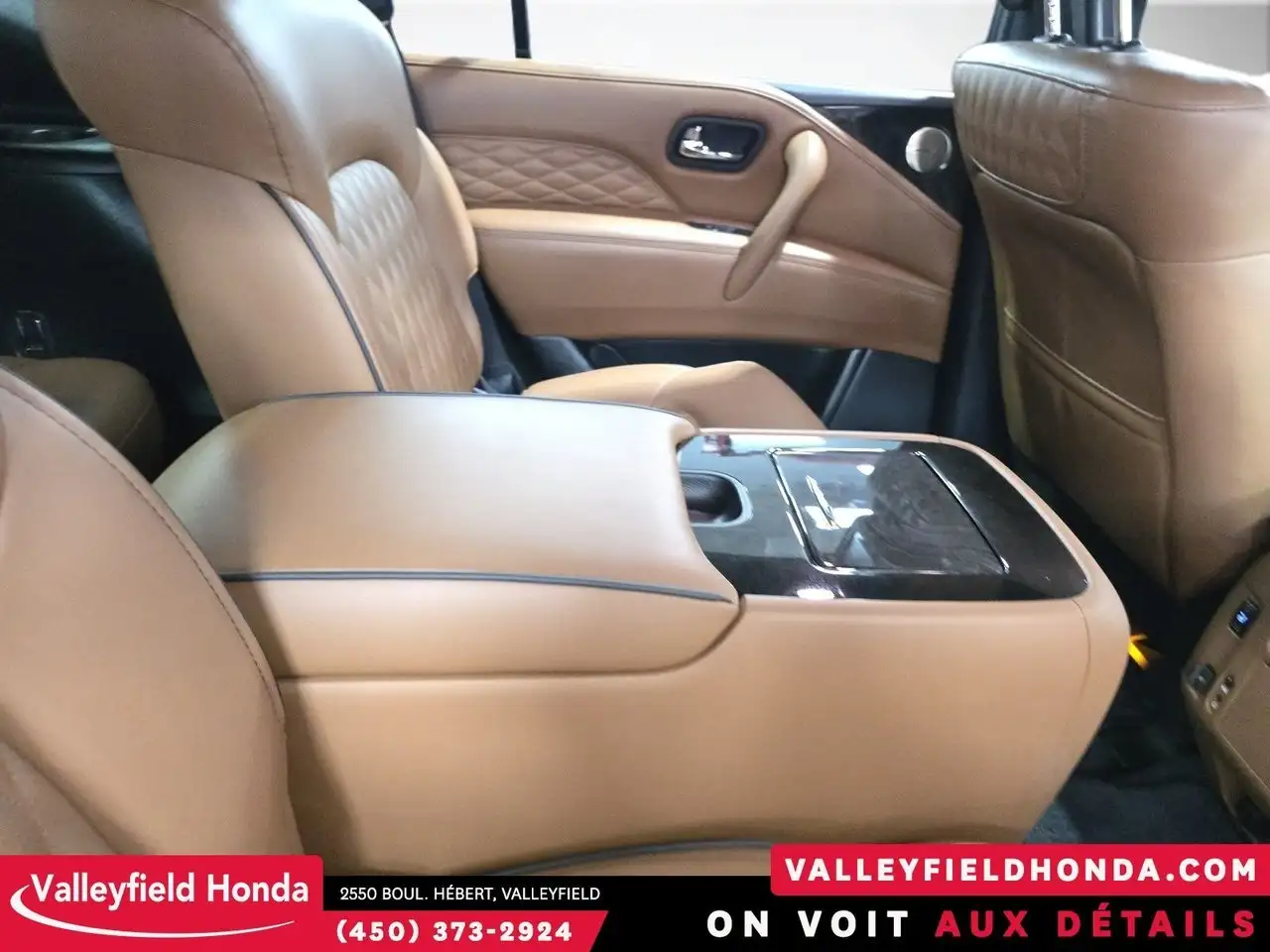 Infiniti QX80 снимка Infiniti QX80