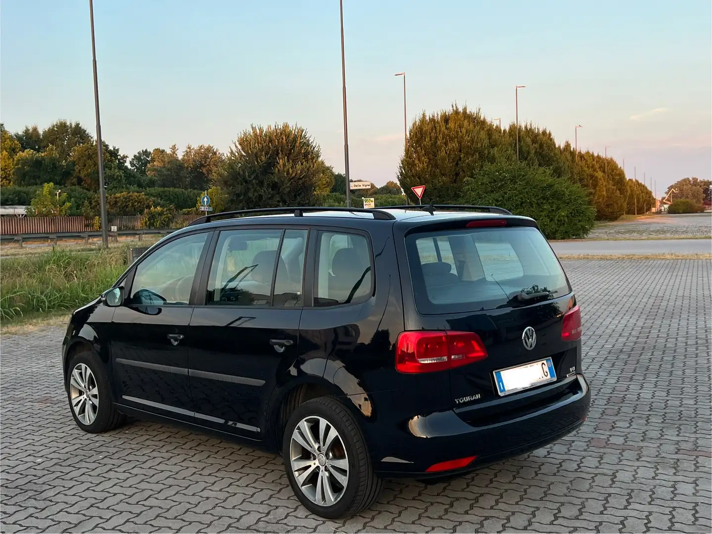 Volkswagen Touran 1.4 tsi Trendline ecofuel M 150cv - 1
