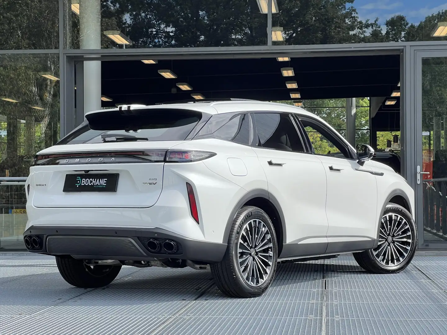 Omoda 9 1.5T-GDi Premium PHEV 535PK | 7 JAAR FABRIEKSGARAN Wit - 2