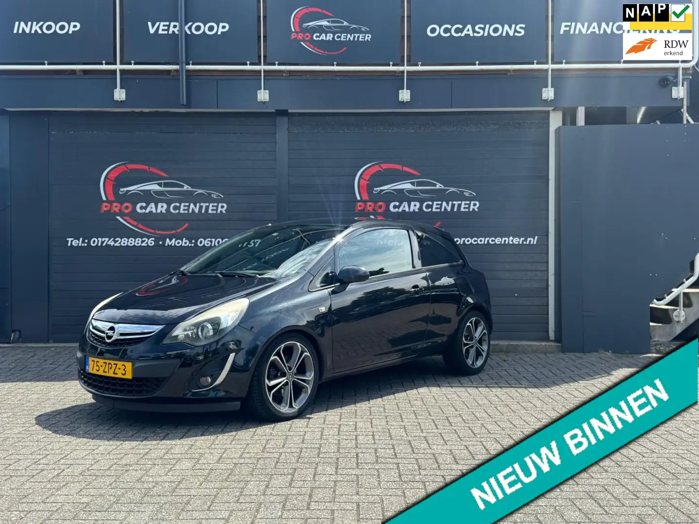 Opel Corsa 1.4 Turbo Cosmo AIRCO|CRUISE|CARPLAY|2 EIGENAAR|EL Zwart - 1