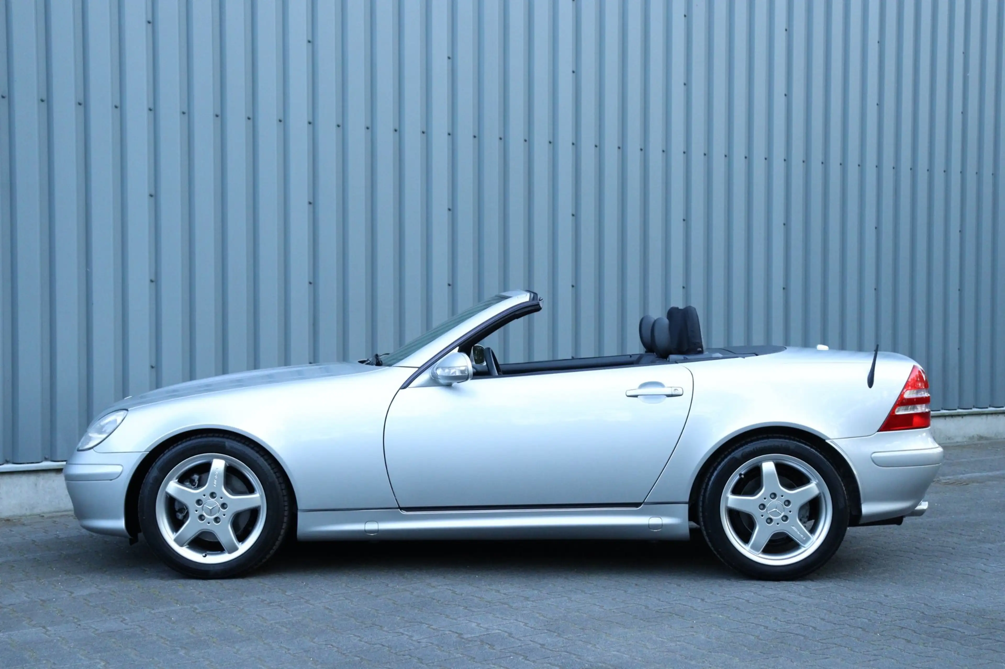 Mercedes-Benz SLK 320 V6 AMG *32.921KM.!* — photo 6