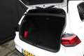Volkswagen Golf 1.5 eTSI R-LINE | PDC | NAVI | APPLE CARPLAY | STO Weiß - thumbnail 15
