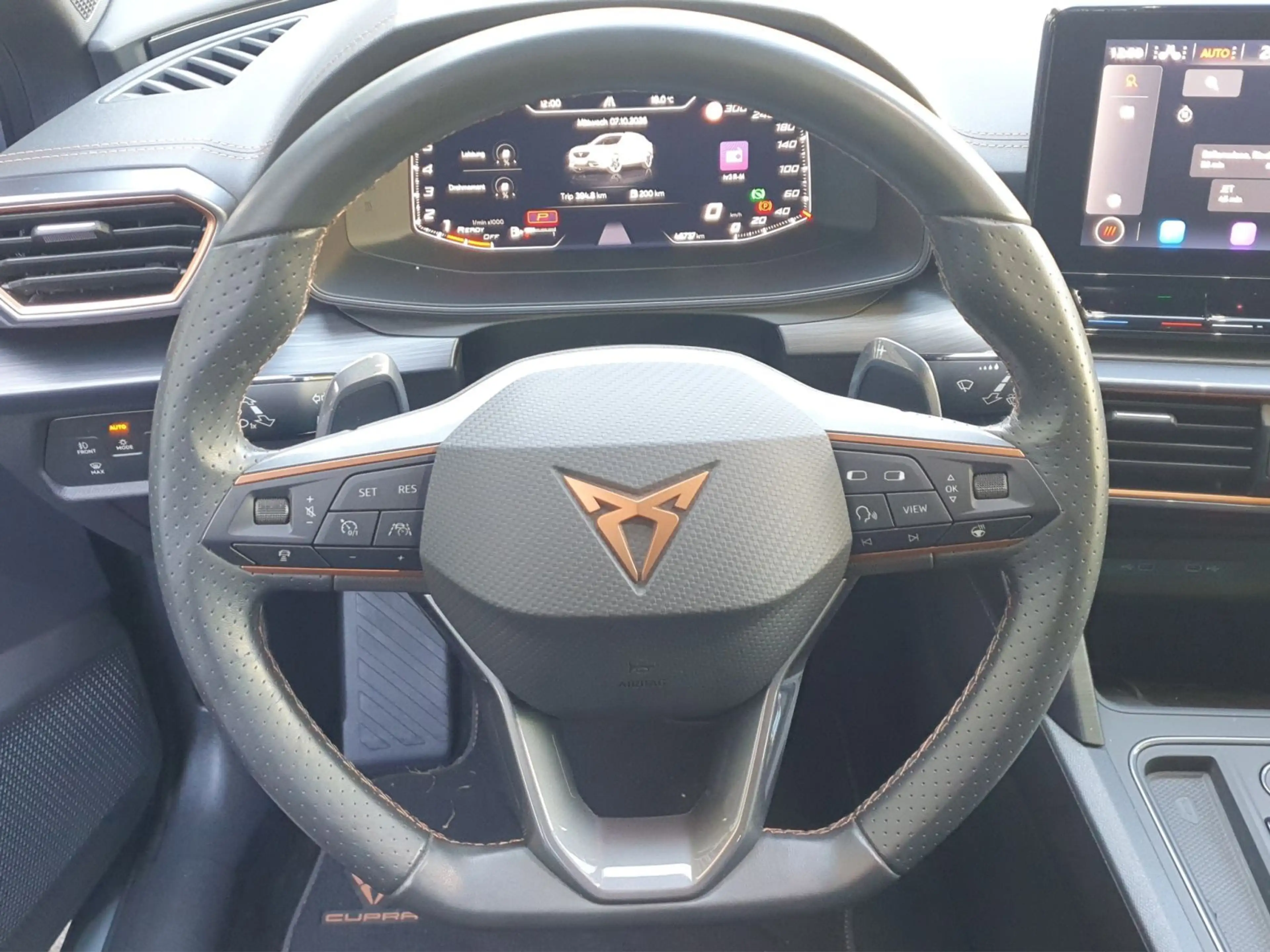 CUPRA Formentor 1.5 TSI DSG — photo 10
