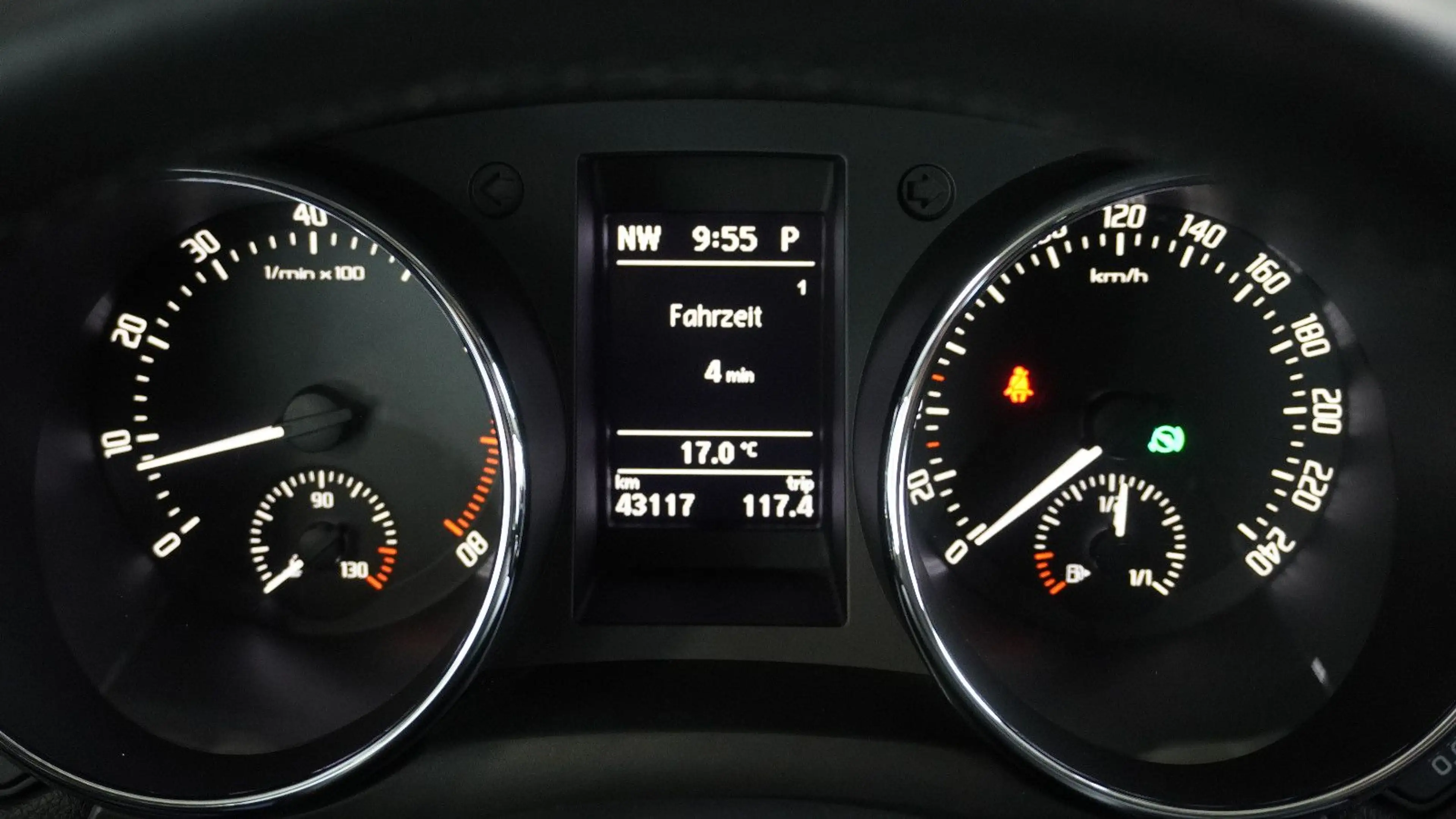 Skoda Yeti Style 4x4*BI-XENON*NAVI* — photo 13