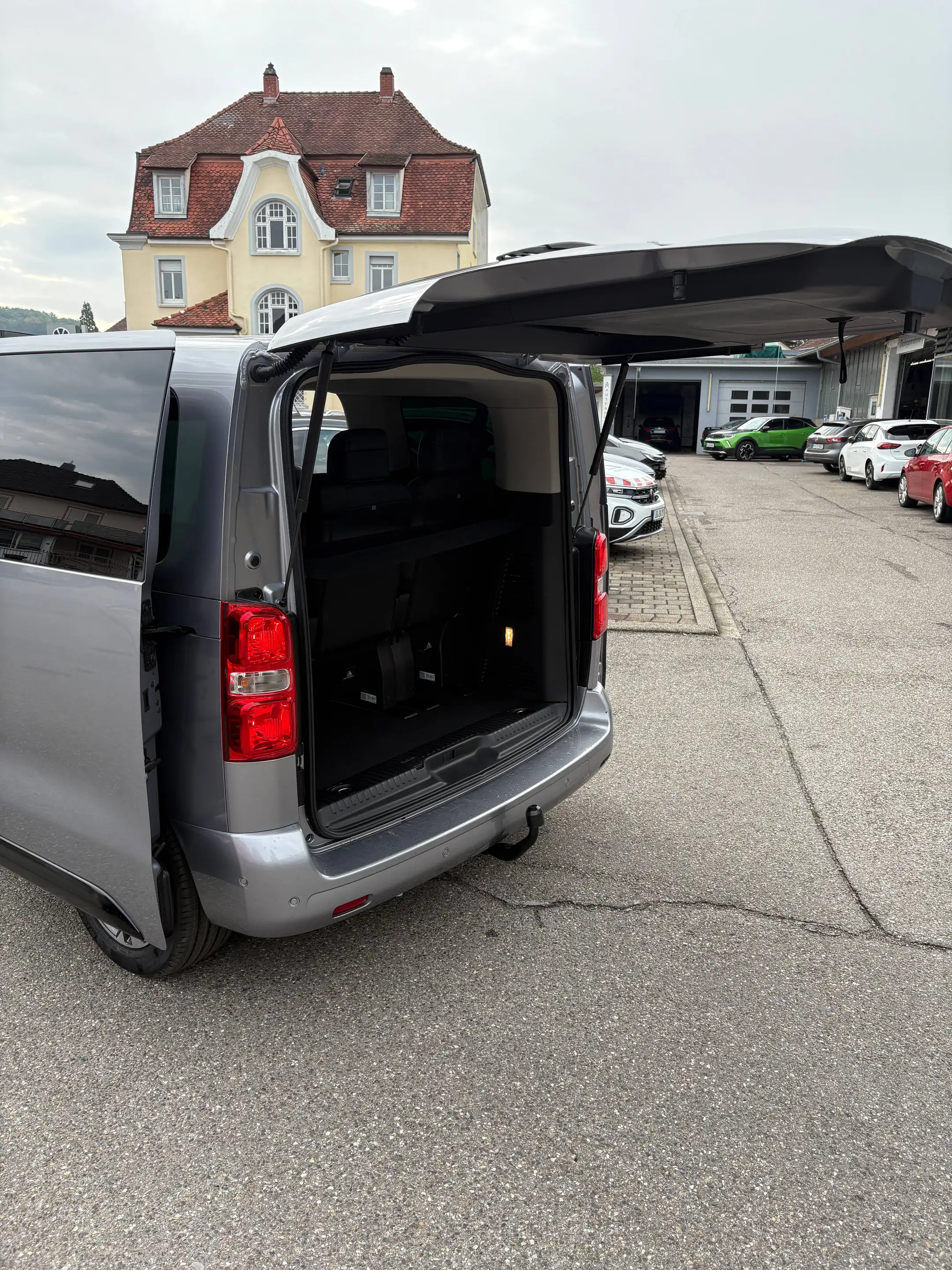 Opel Zafira Life M 2.2 Diesel GS Automatik 8-Sitzer — photo 15