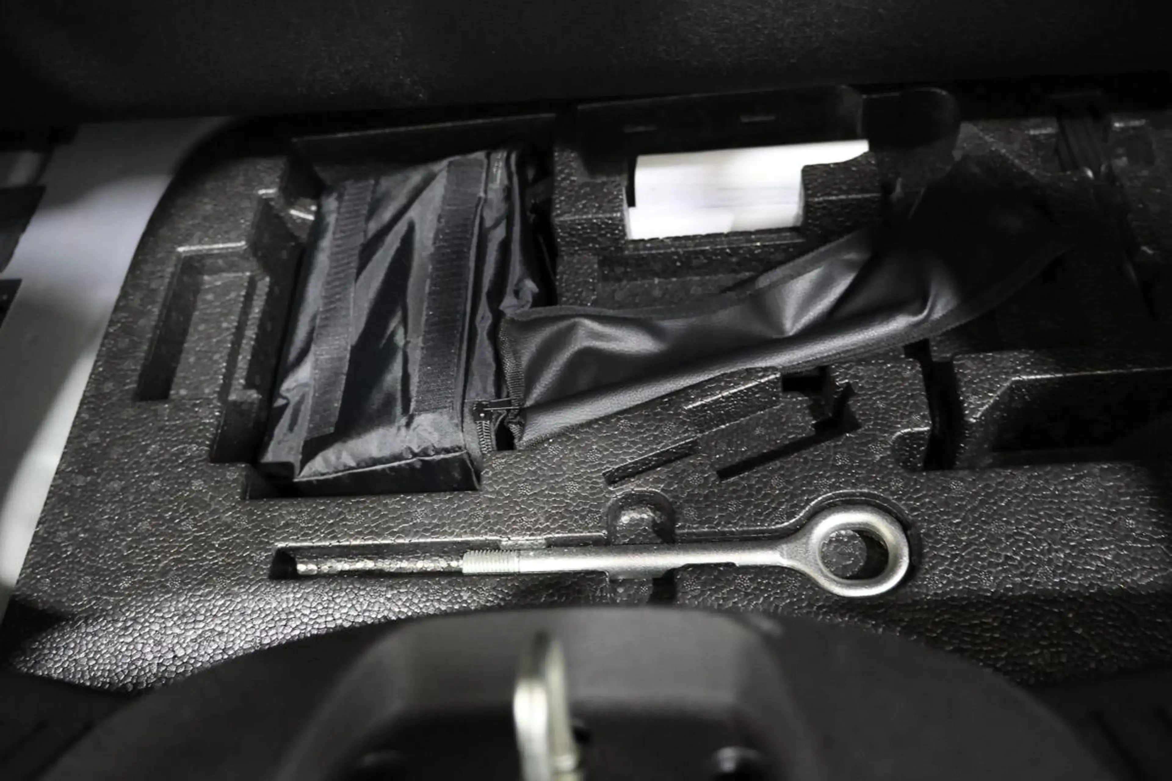 Fiat 500C 1.0 HYBRID DOLCEVITA CLIM AUTO CARPLAY RADAR JA15 — photo 15