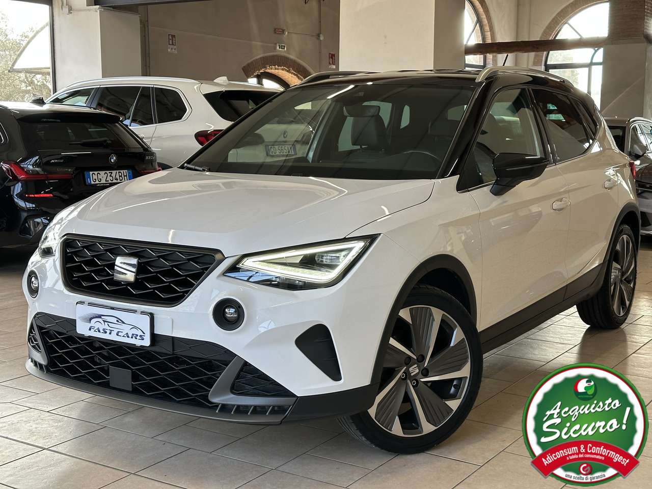 SEAT Arona FR 1.0 TSI *LED*CARPLAY*NAVI*LUCIAMBIENTE*ACC