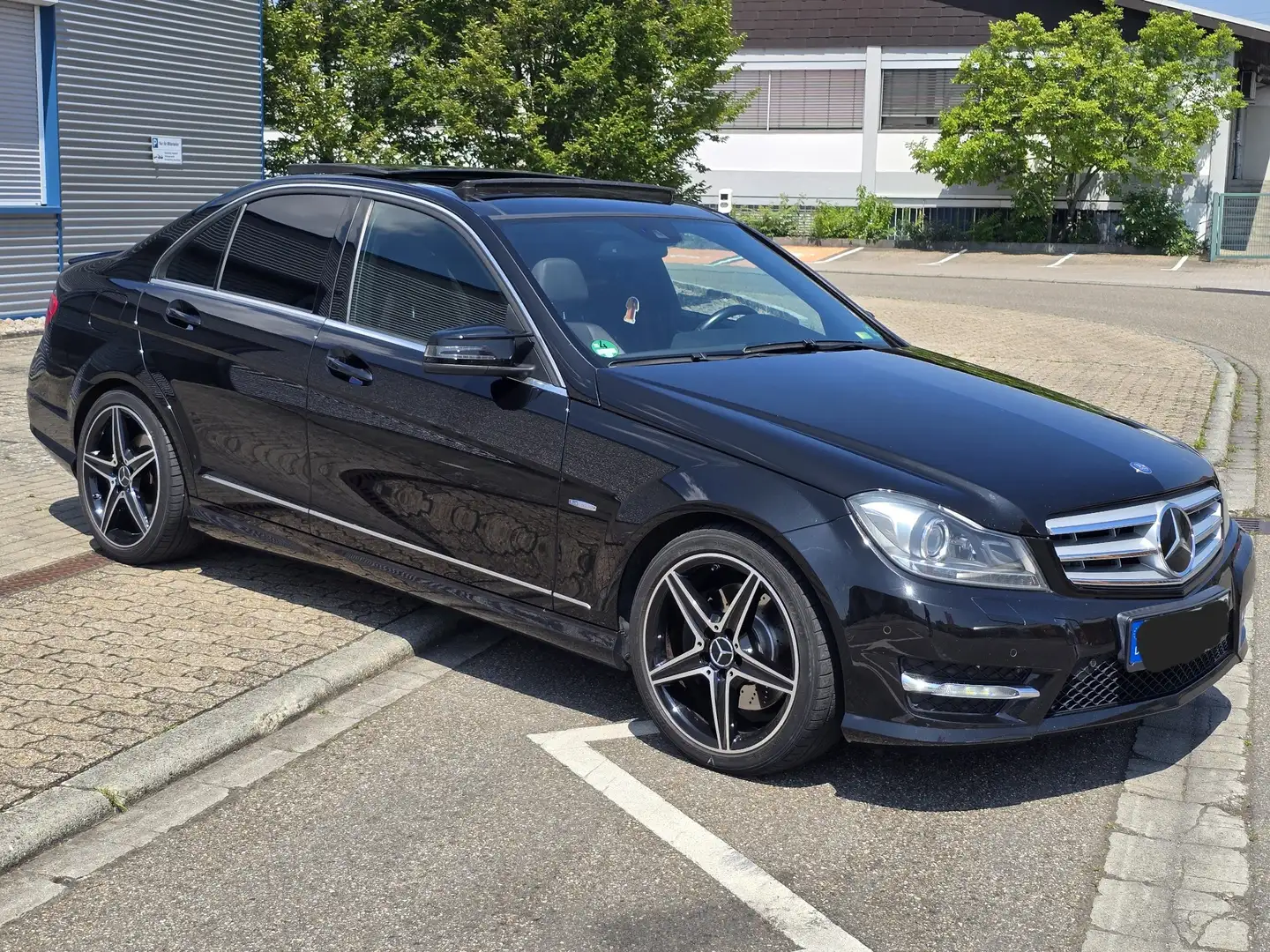 Mercedes-Benz C 350 CDI BlueEFFICIENCY AMG Paket 7G-TRONIC Avantgarde Fekete - 1