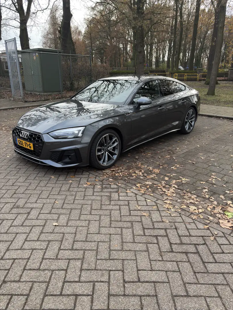 Audi A5 40 TDI S edition Comp. Grijs - 2