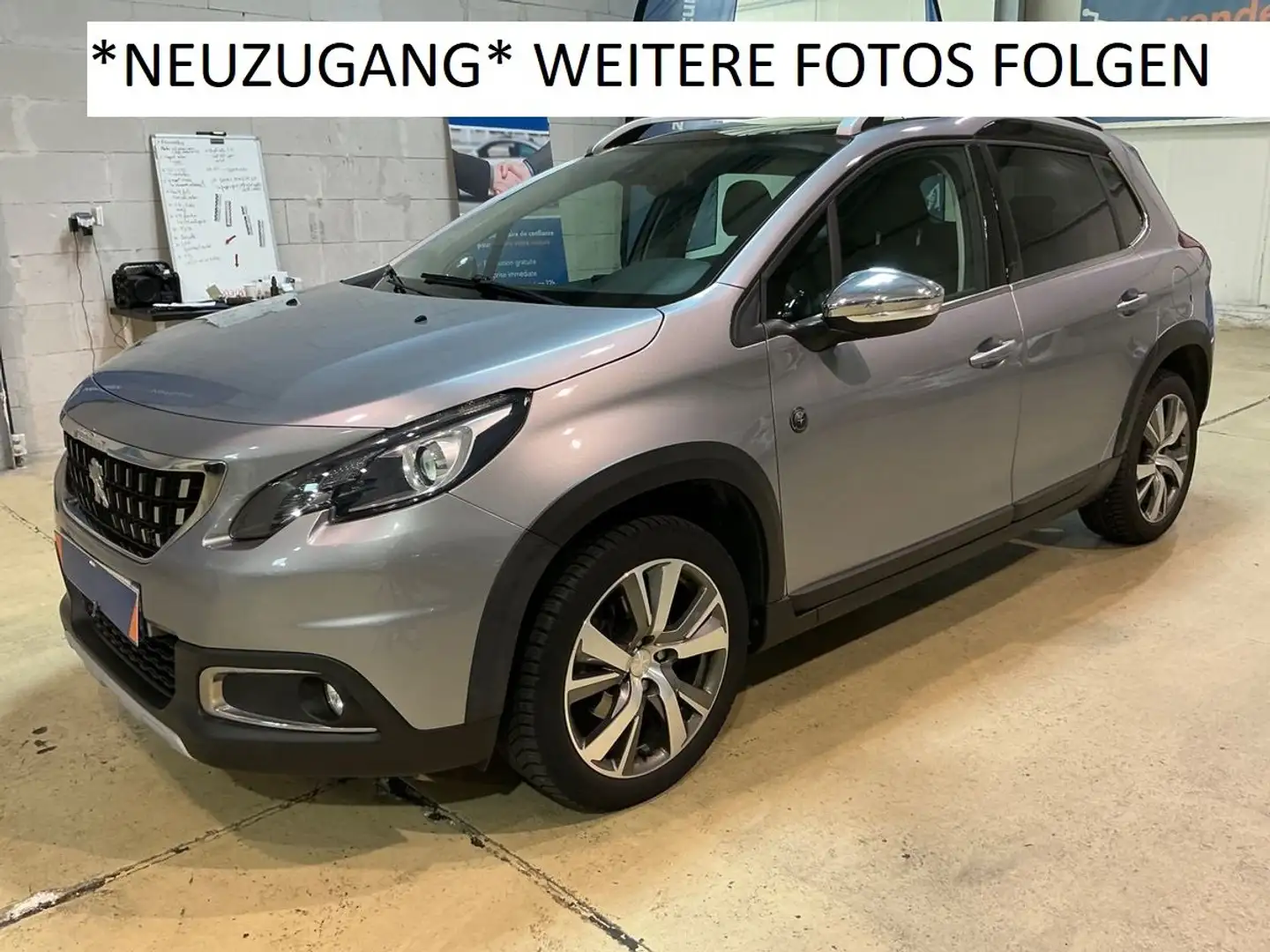 Peugeot 2008 PureTech 110 GPF KAMERA NAVI PANO CARPLAY LEDER Сірий - 1