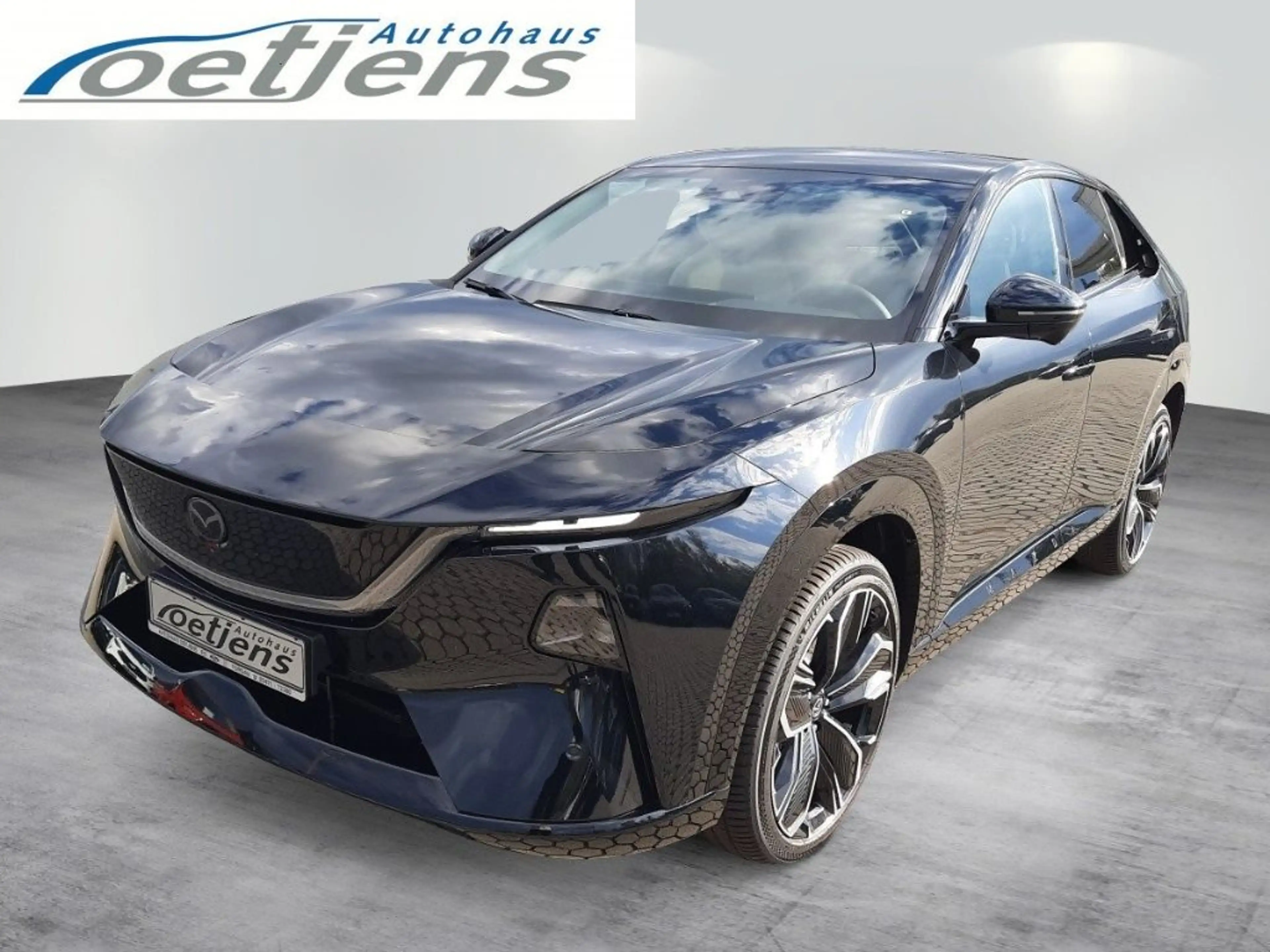 Mazda CX-6e 5WGN EV 258PS RWD Takumi WBTR PABS 21Zoll