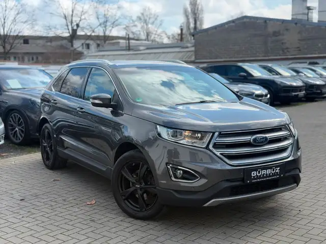 Ford Edge Titanium 4x4*Keyless*8Fach*Navi*Szhz