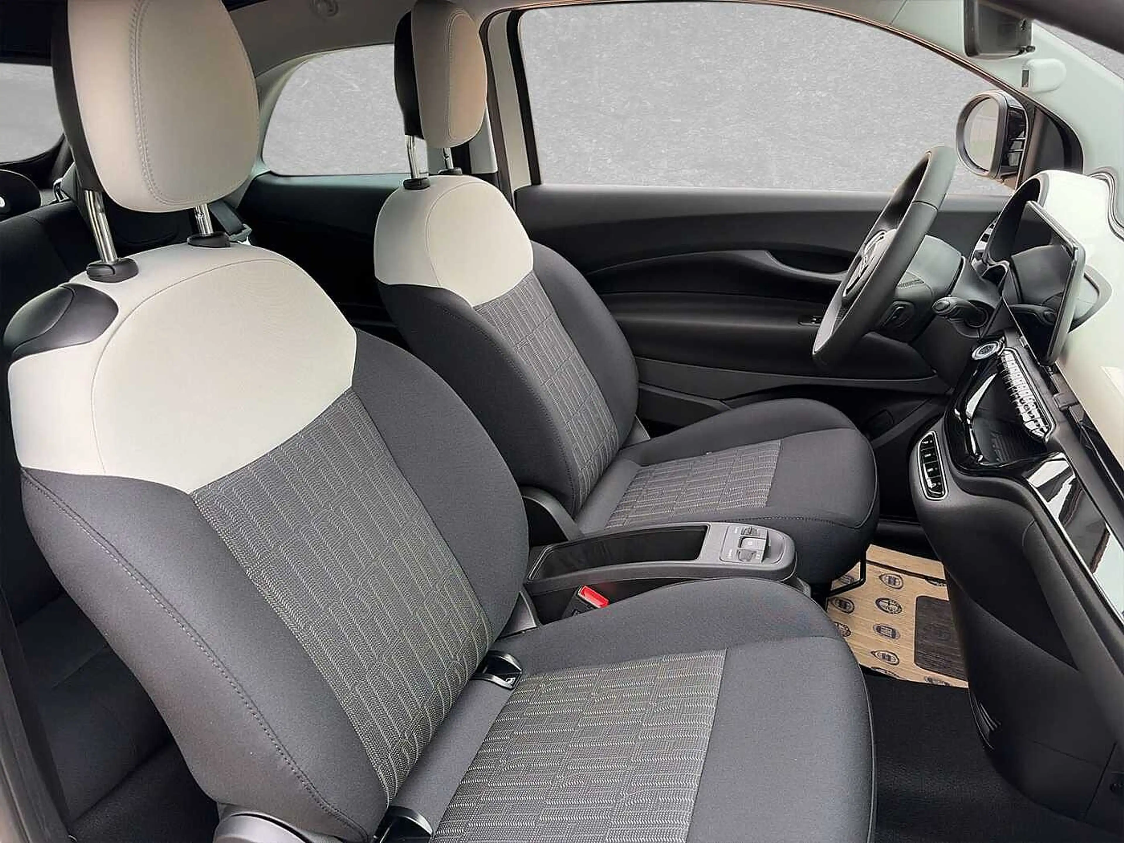 Fiat 500e Cabrio 42kWh *Style Paket* — photo 6
