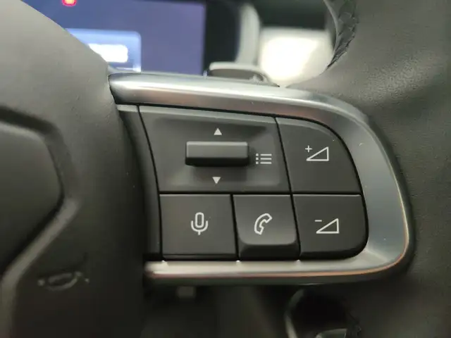 Jeep Avenger view 13