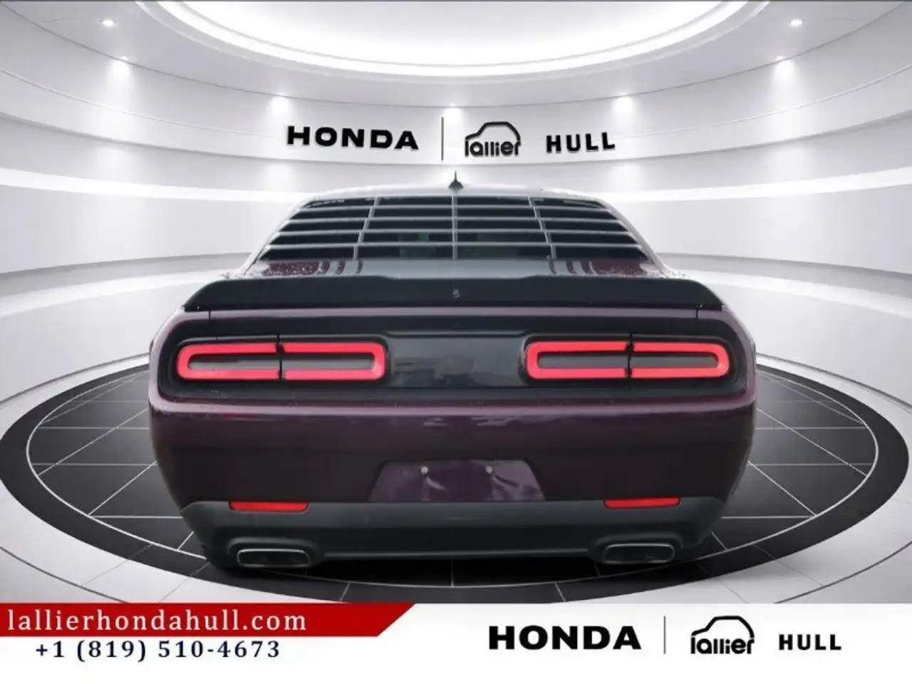 Dodge Challenger снимка Dodge Challenger