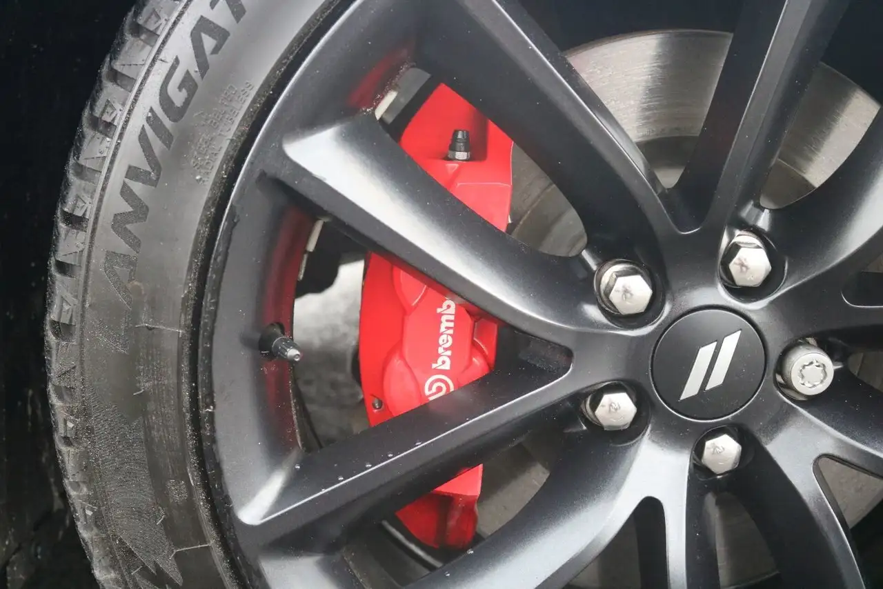 Dodge Challenger снимка Dodge Challenger