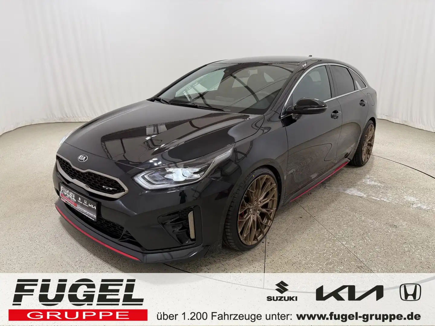 Kia ProCeed / pro_cee'd ProCeed 1.6 T-GDI DCT GT FUGEL SPORT Schwarz - 1