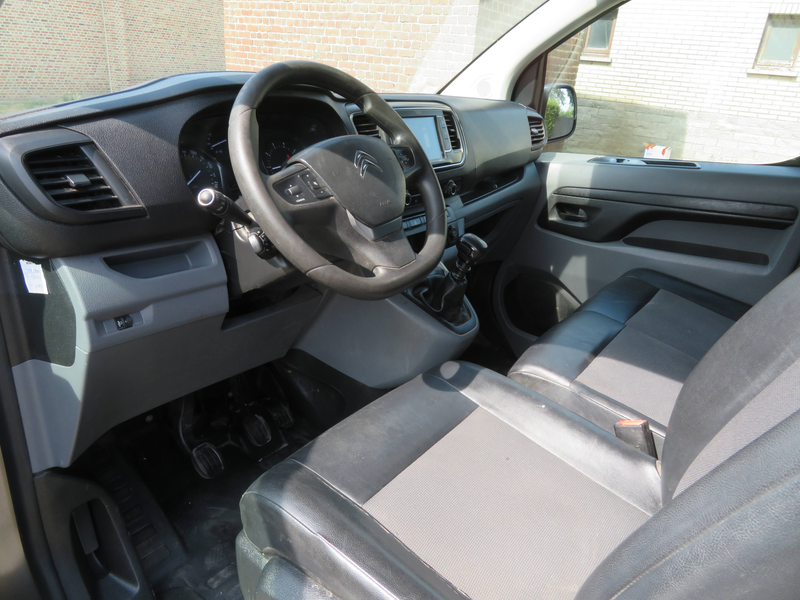 Citroen Jumpy 2.0 BlueHDI — photo 11