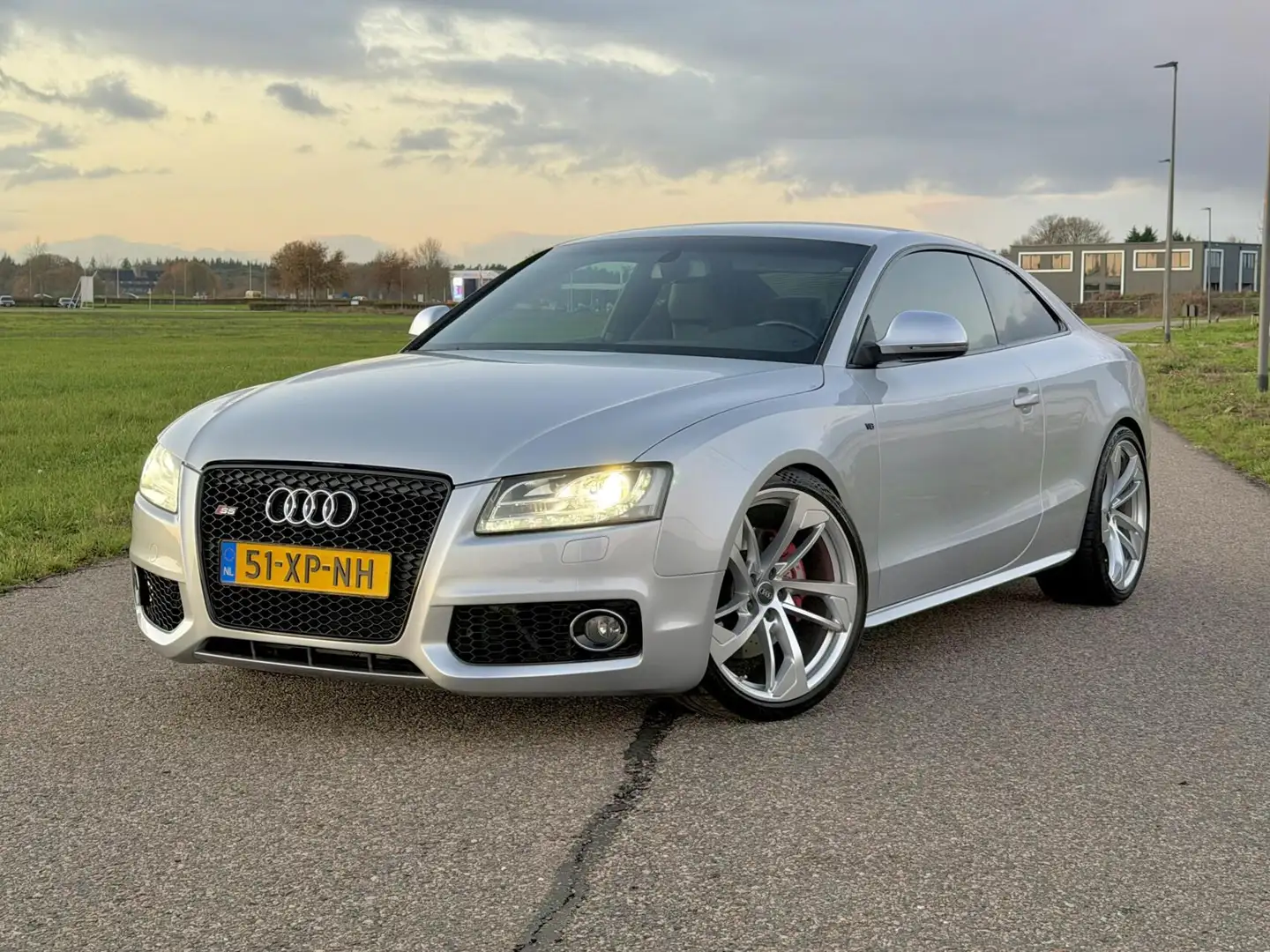 Audi S5 4.2 FSI S5 quattro Handbak | NL auto | Keurige aut Gris - 1