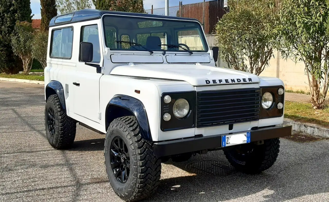 Land Rover Defender 90 2.5 tdi Hard top, foto 1