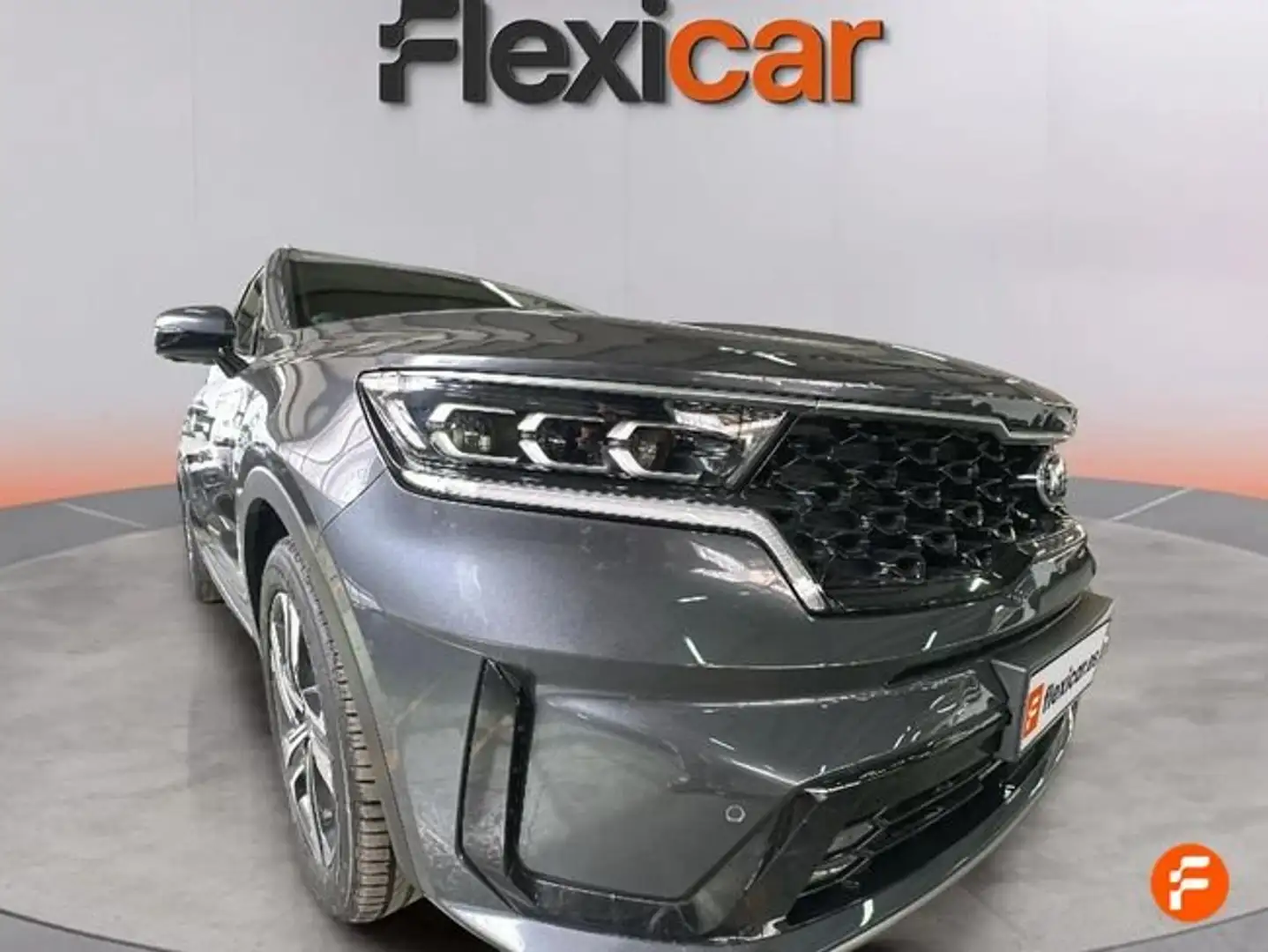 Kia Sorento 1.6 T-GDi HEV Drive 4x2 7pl Gris - 2