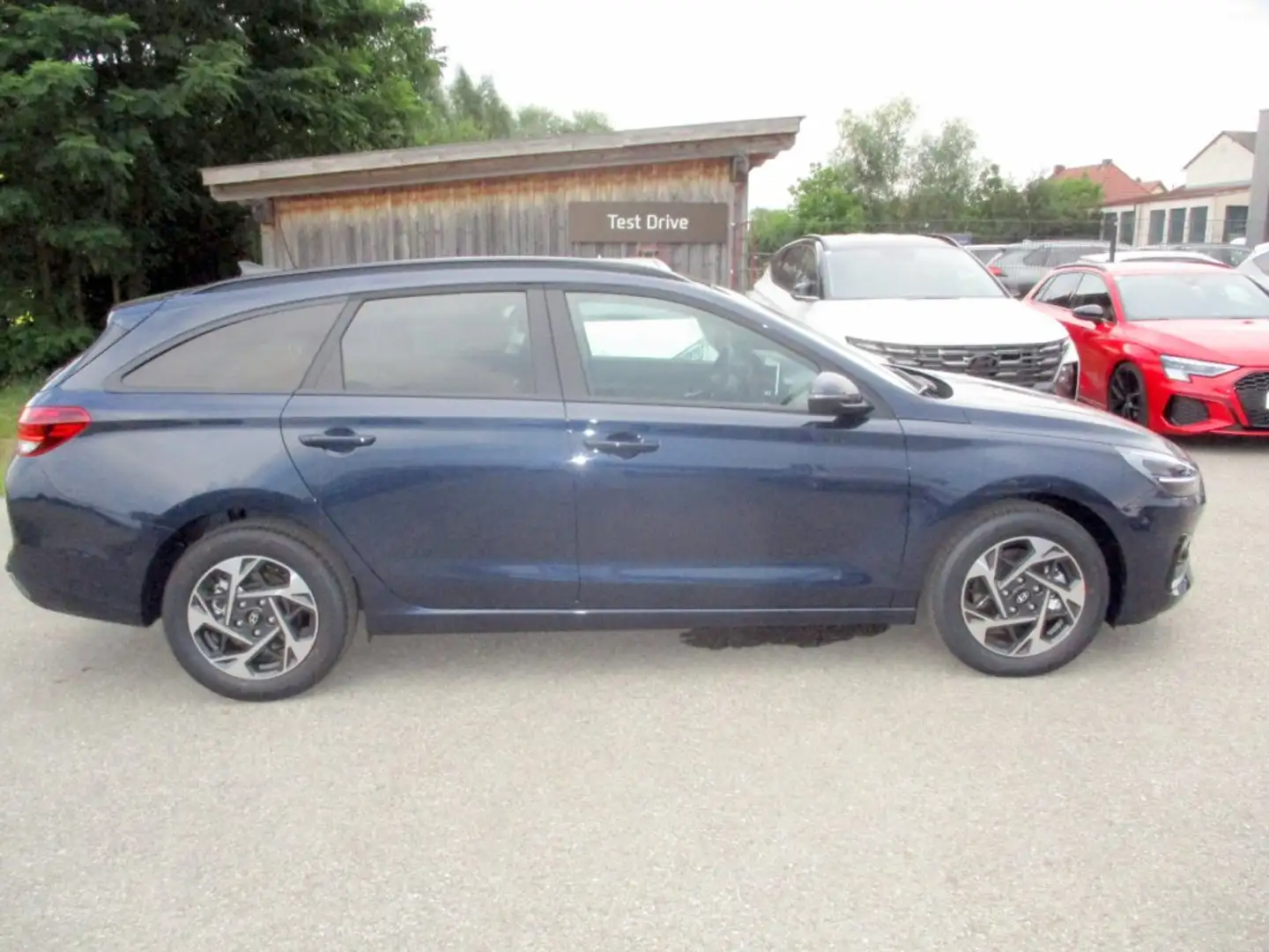 Hyundai i30 Kombi - PD Comfort Line 1.0 T-GDI c6kc1 Blau - 2