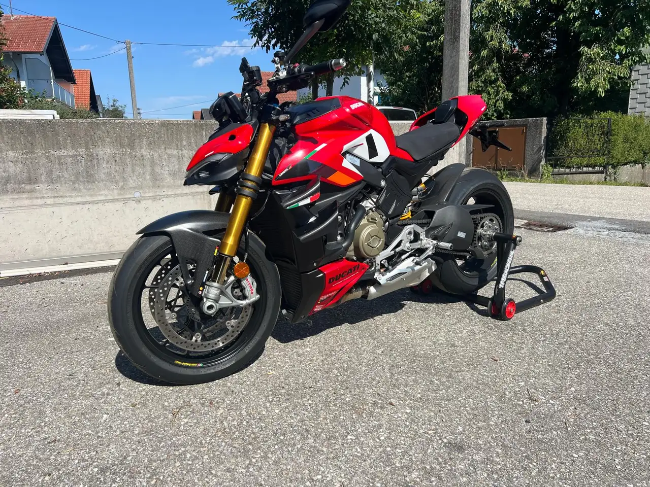 Ducati Streetfighter