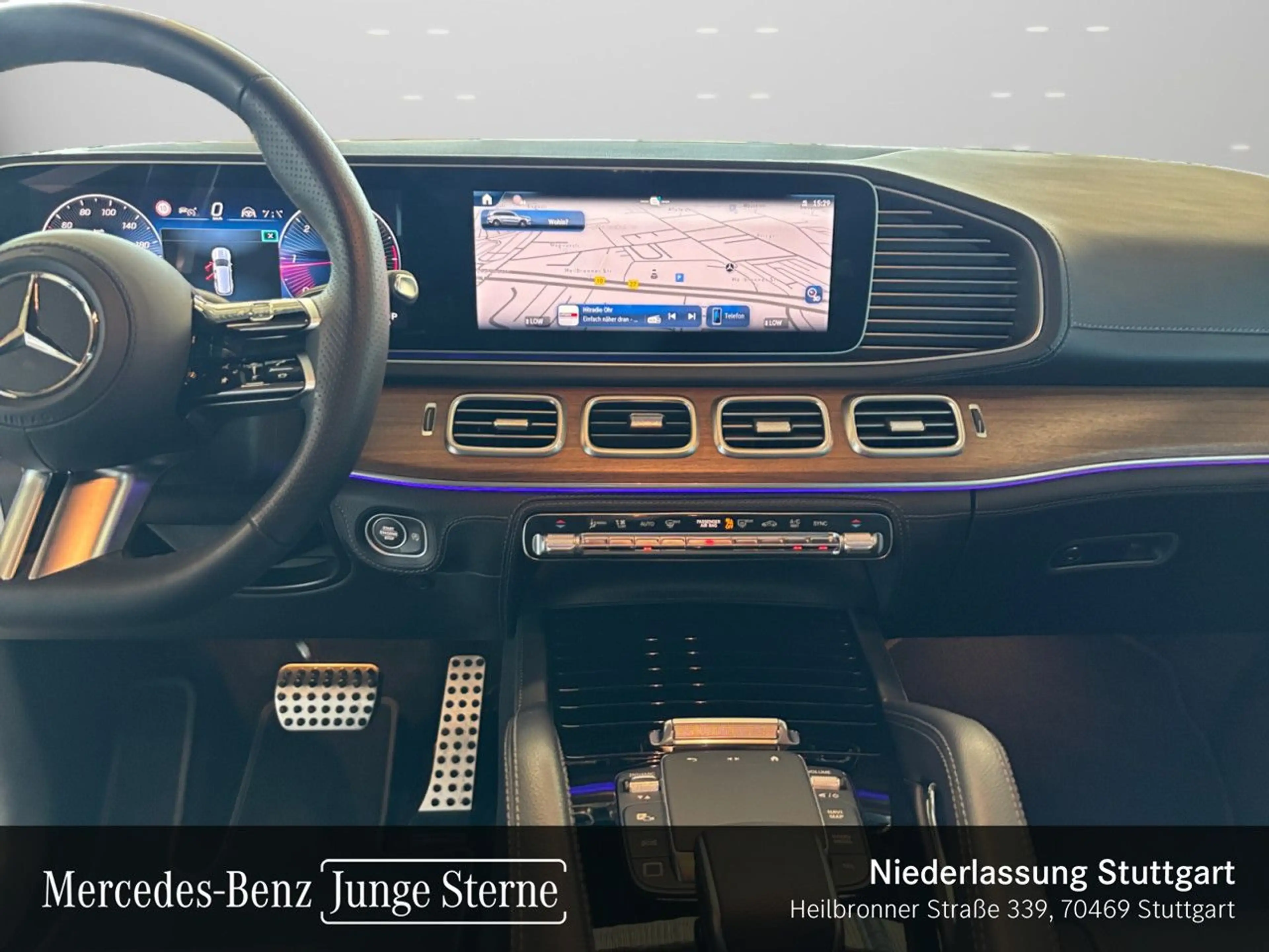 Mercedes-Benz GLS 350 d 4M AMG+NIGHT+PANO+360+AHK+MULTIBEAM+SPUR — photo 12