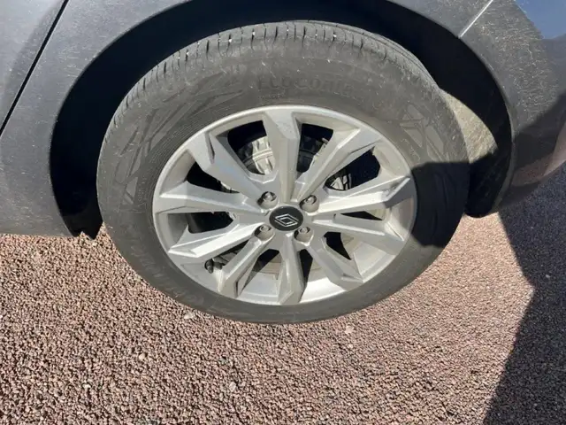 Renault Clio view 7