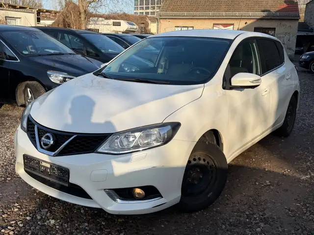 Nissan Pulsar Acenta