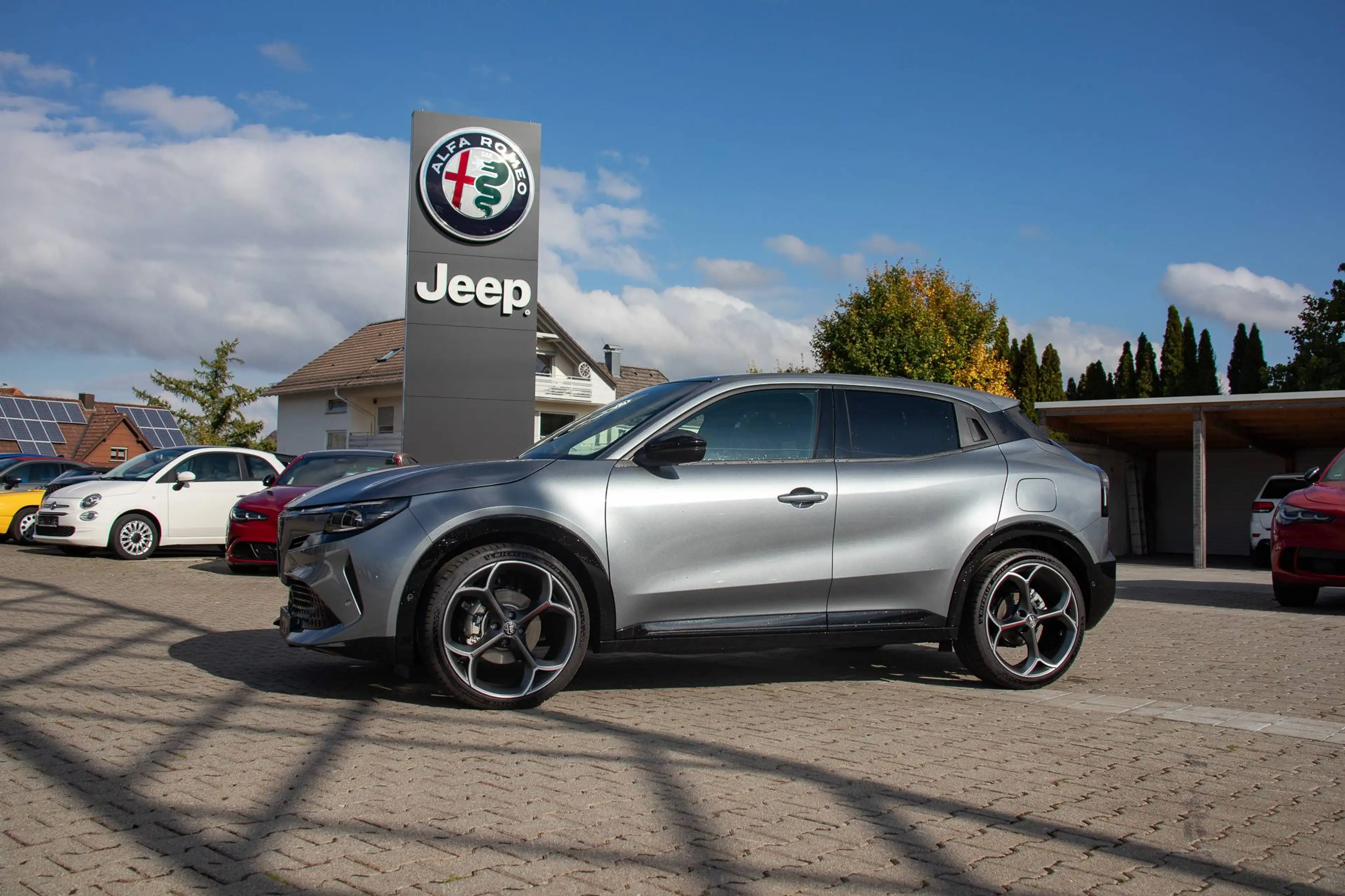 Alfa Romeo Junior Junior 1.2 VGT Ibrida Ti Pano/Technlologie-Paket — photo 5