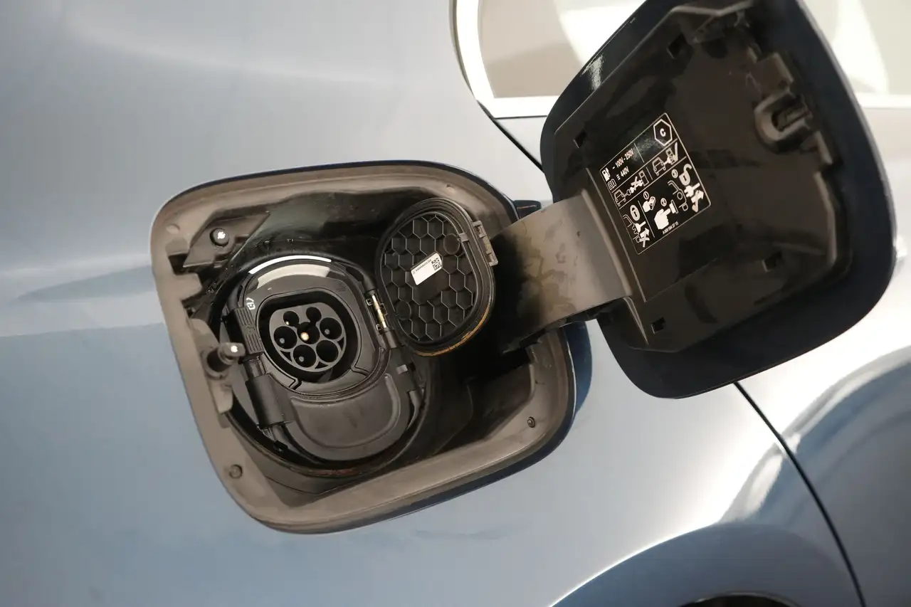 Mercedes-Benz A-Class e PHEV Business Solution Plus LEDER/CUIR LED GPS P, миниатюра 23