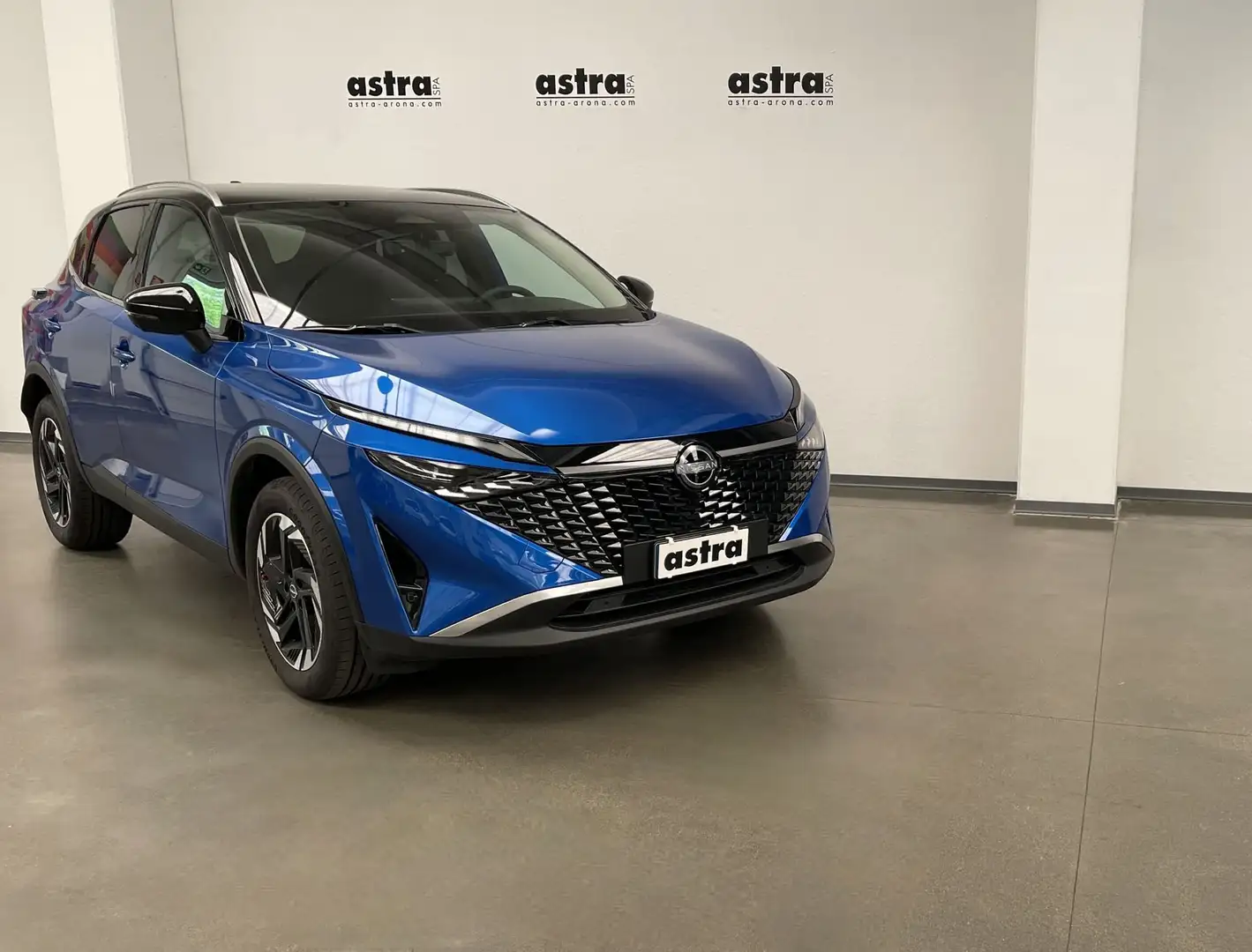 Nissan Qashqai MHEV 140 CV N-Connecta Blu/Azzurro - 1