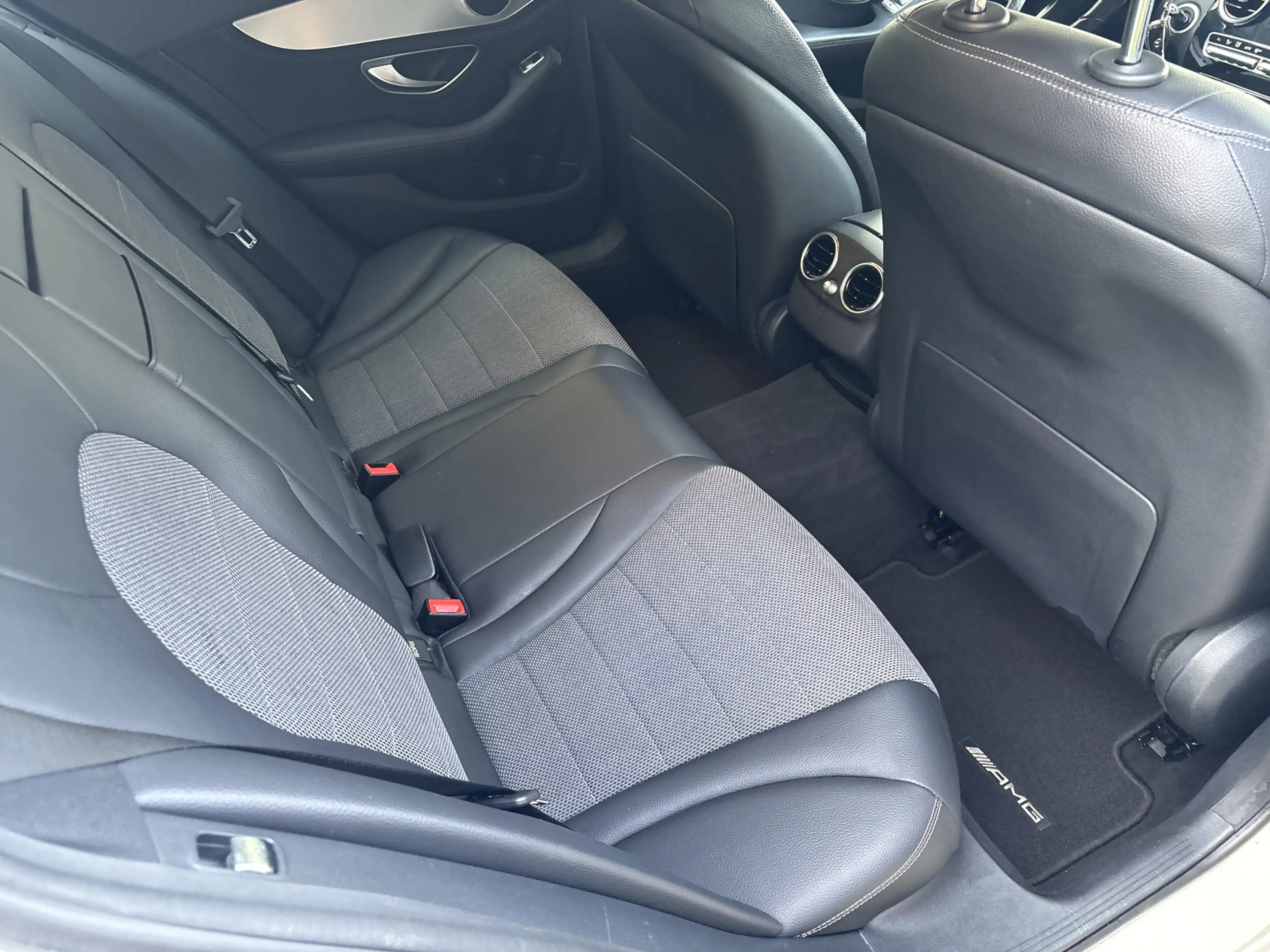 Mercedes-Benz C 180 Estate Prestige / NAVI / HALF LEER / CRUISE / STOE — photo 22