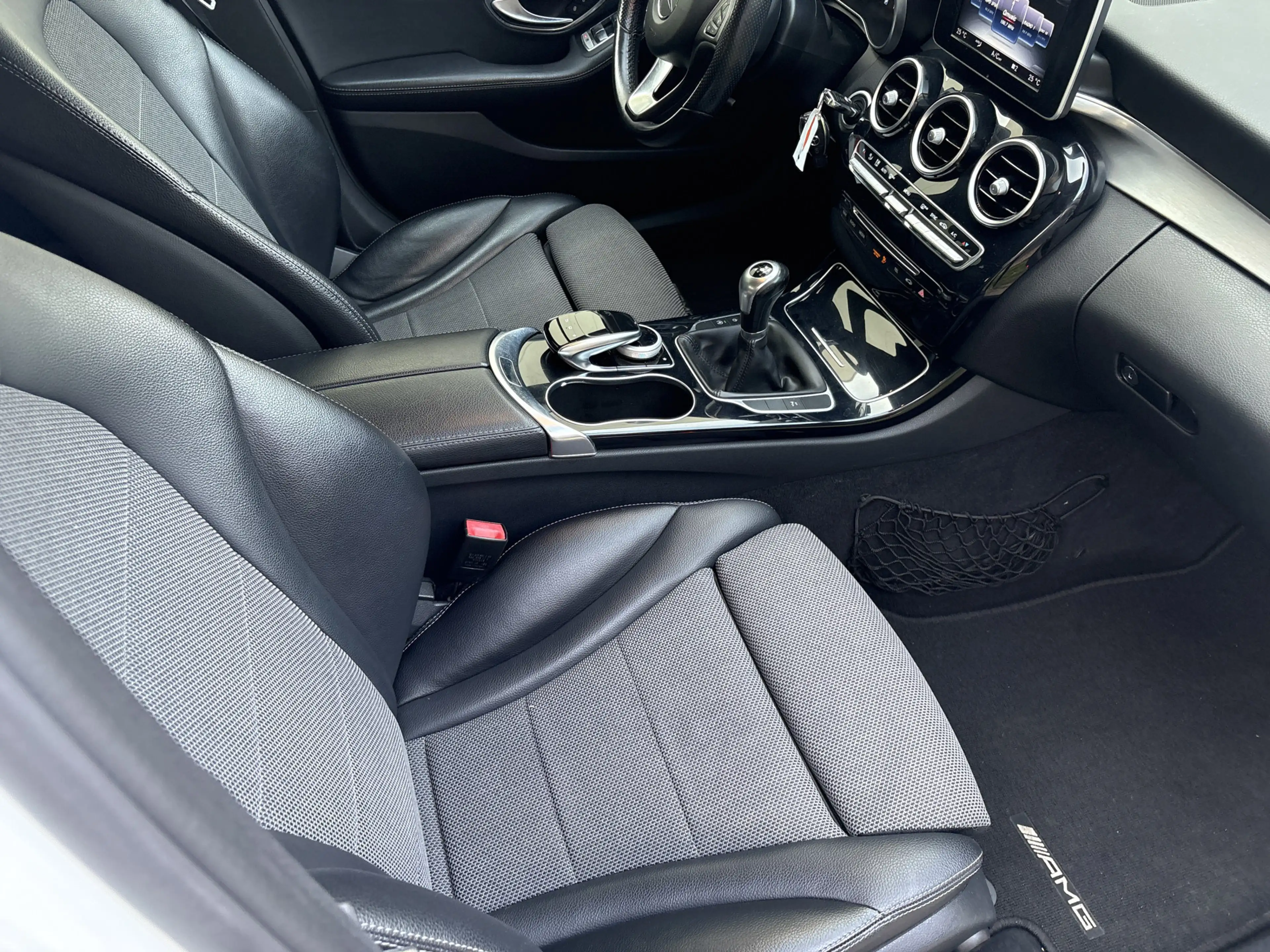 Mercedes-Benz C 180 Estate Prestige / NAVI / HALF LEER / CRUISE / STOE — photo 23