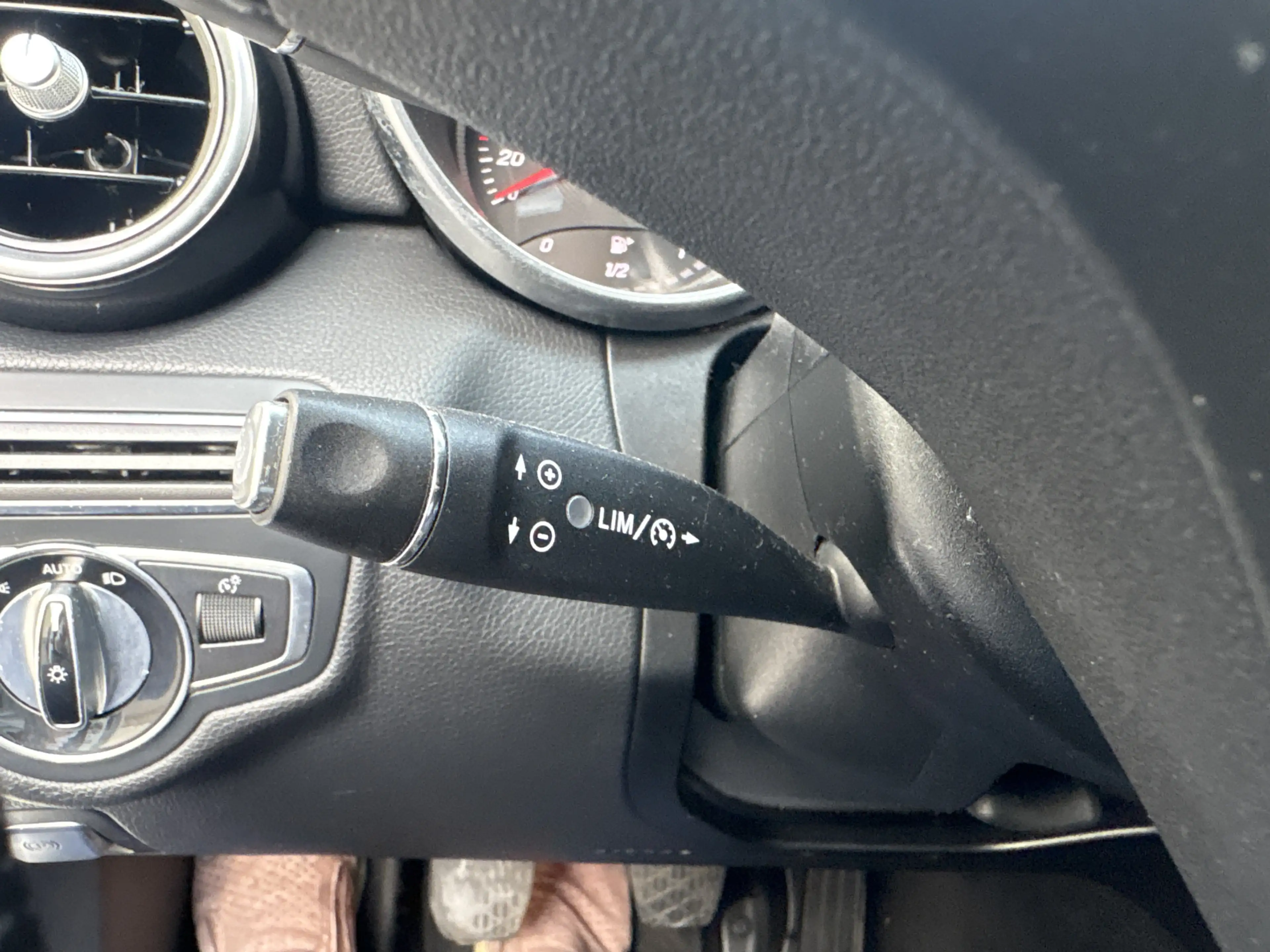 Mercedes-Benz C 180 Estate Prestige / NAVI / HALF LEER / CRUISE / STOE — photo 14