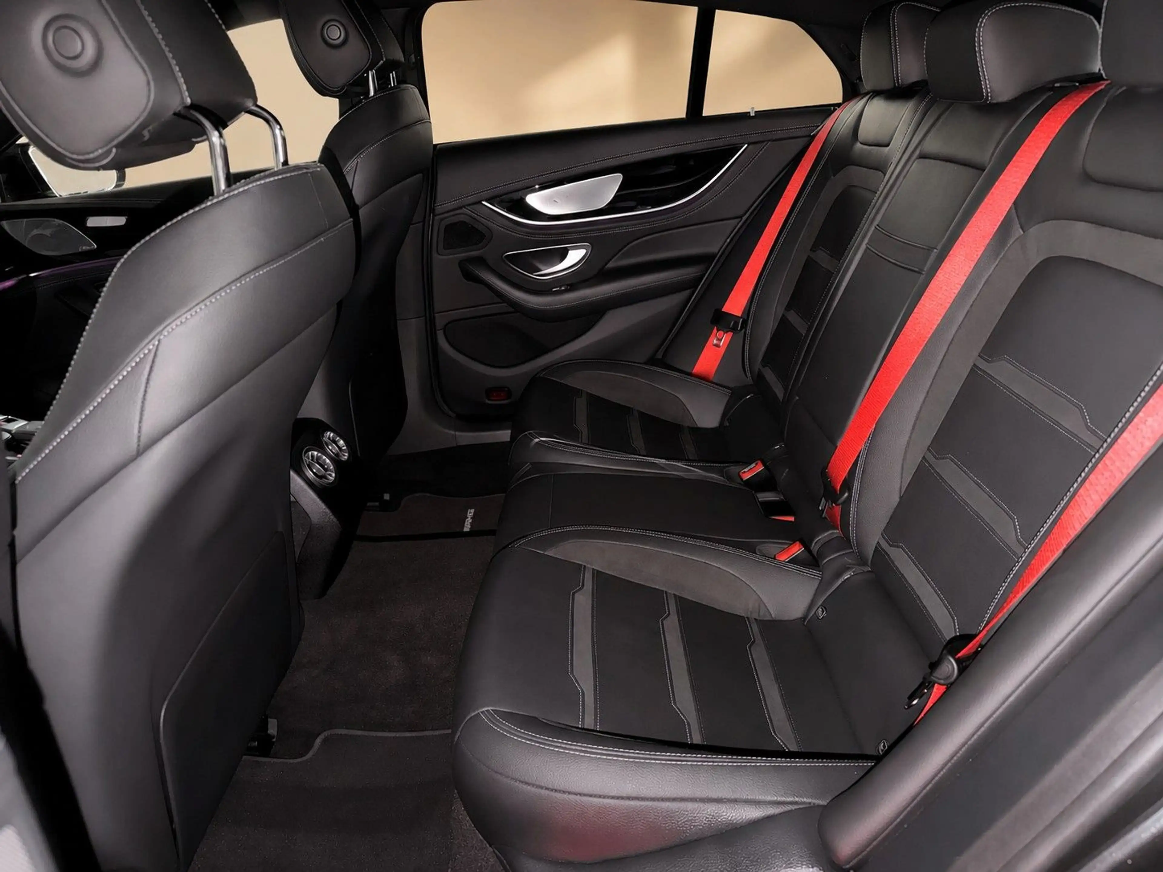 Mercedes-Benz AMG GT 53 4Matic+ PANO BURMESTER V8 STYLING 360° — photo 15