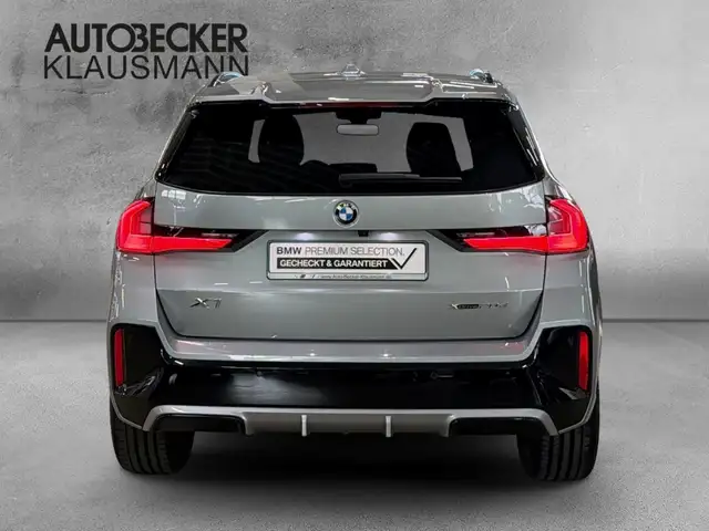 BMW X1 view 6