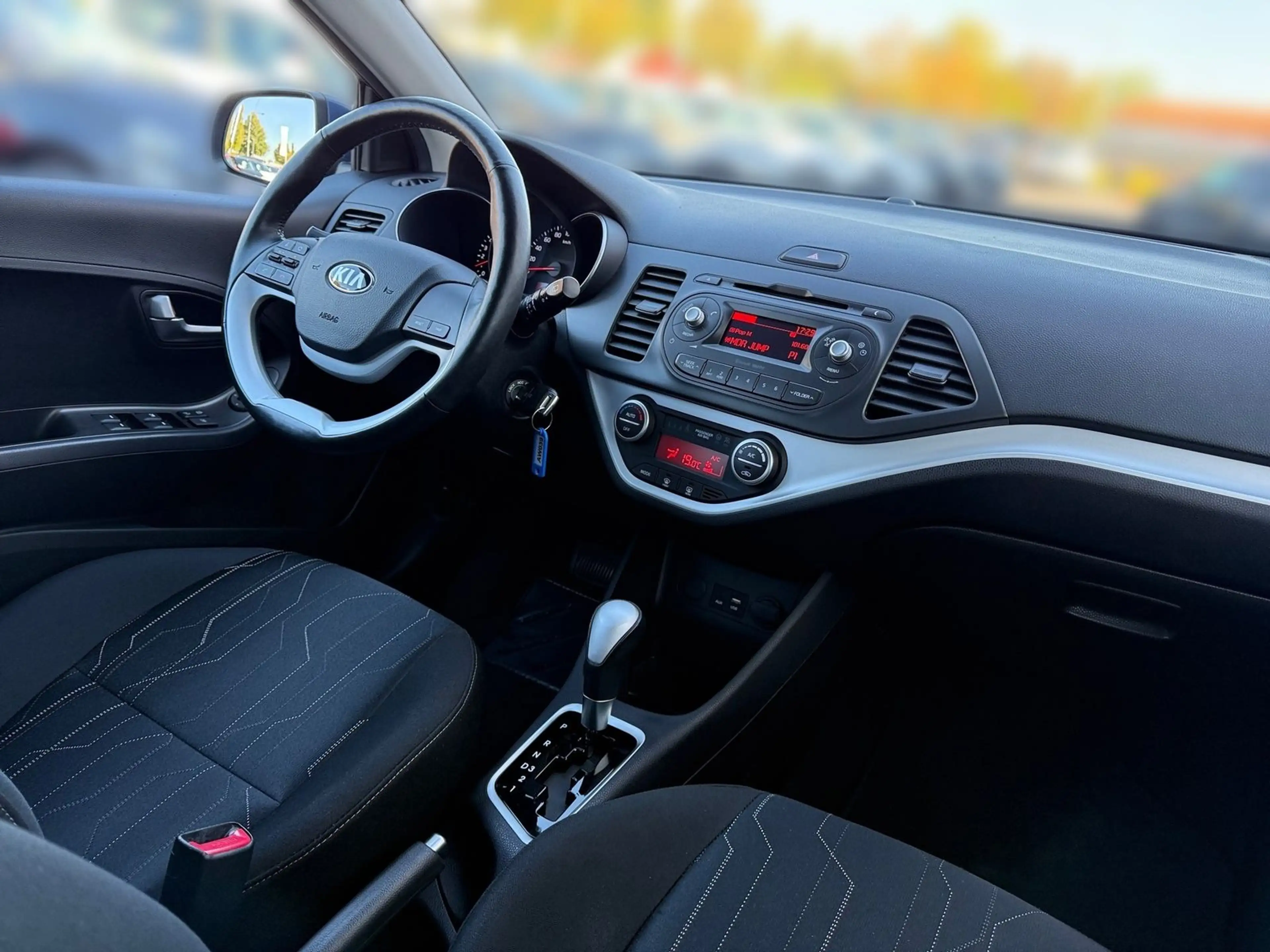 Kia Picanto 1.2 Spirit Automatik Klimaaut. Bluetooth — photo 14