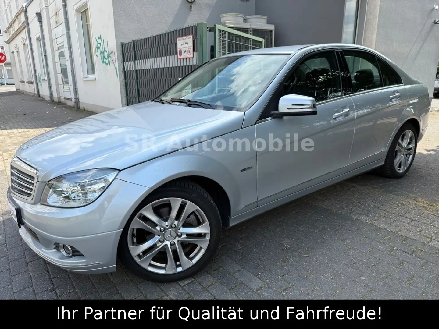 Mercedes-Benz C 180 K BlueEFFICIENCY 2.HAND*KLIMA*SHZ*PDC* Plateado - 2