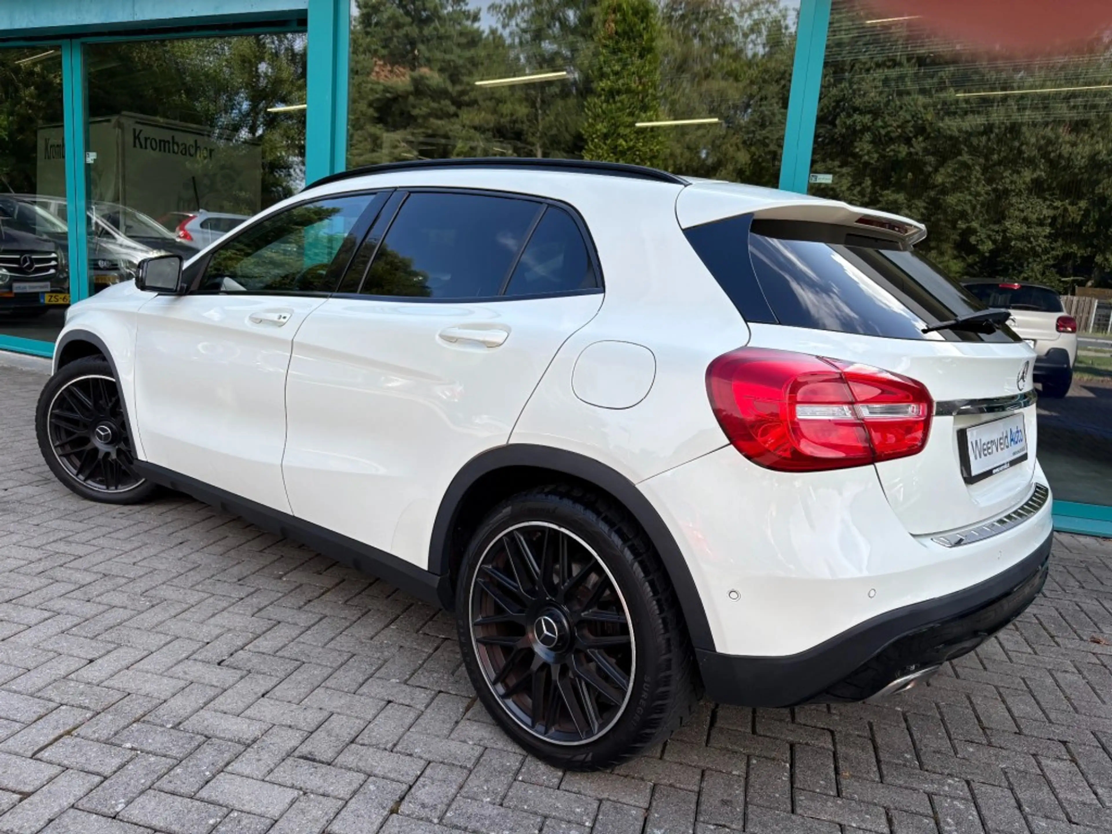 Mercedes-Benz GLA 200 GLA 200  SPORT NIGHT LED, Xenon, Navi, Cruise, 19I — photo 2